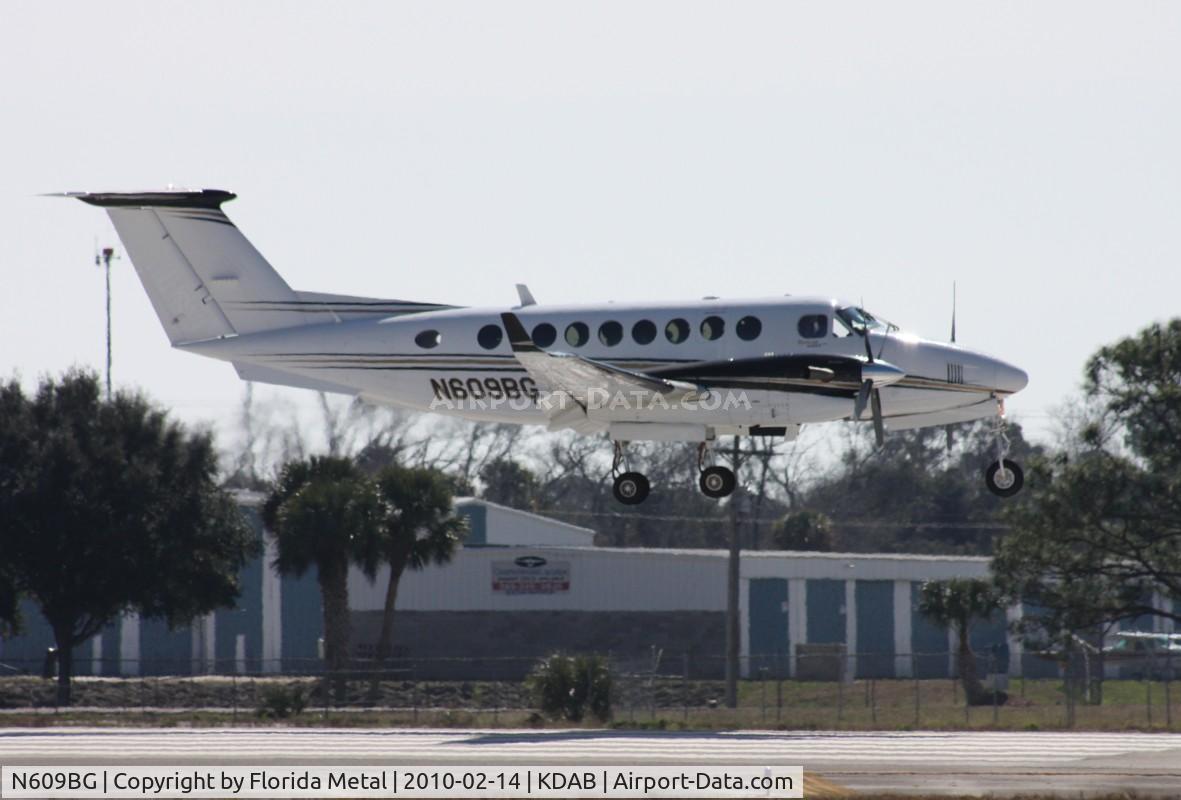 N609BG, Raytheon Aircraft Company B300 C/N FL-468, DAB 2010