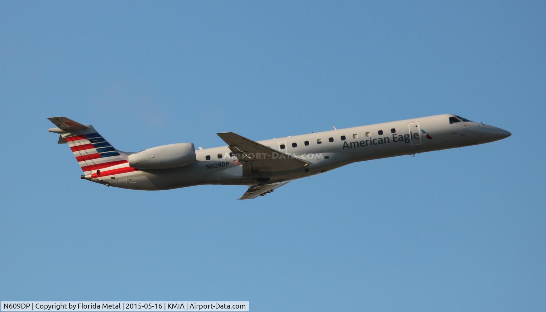 N609DP, 1998 Embraer ERJ-145LR (EMB-145LR) C/N 145069, MIA 2015