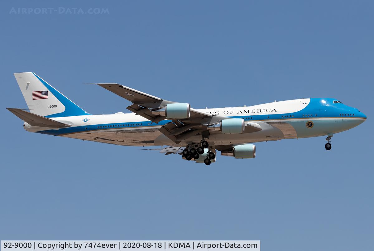 92-9000, 1987 Boeing VC-25A (747-2G4B) C/N 23825, SAM45
