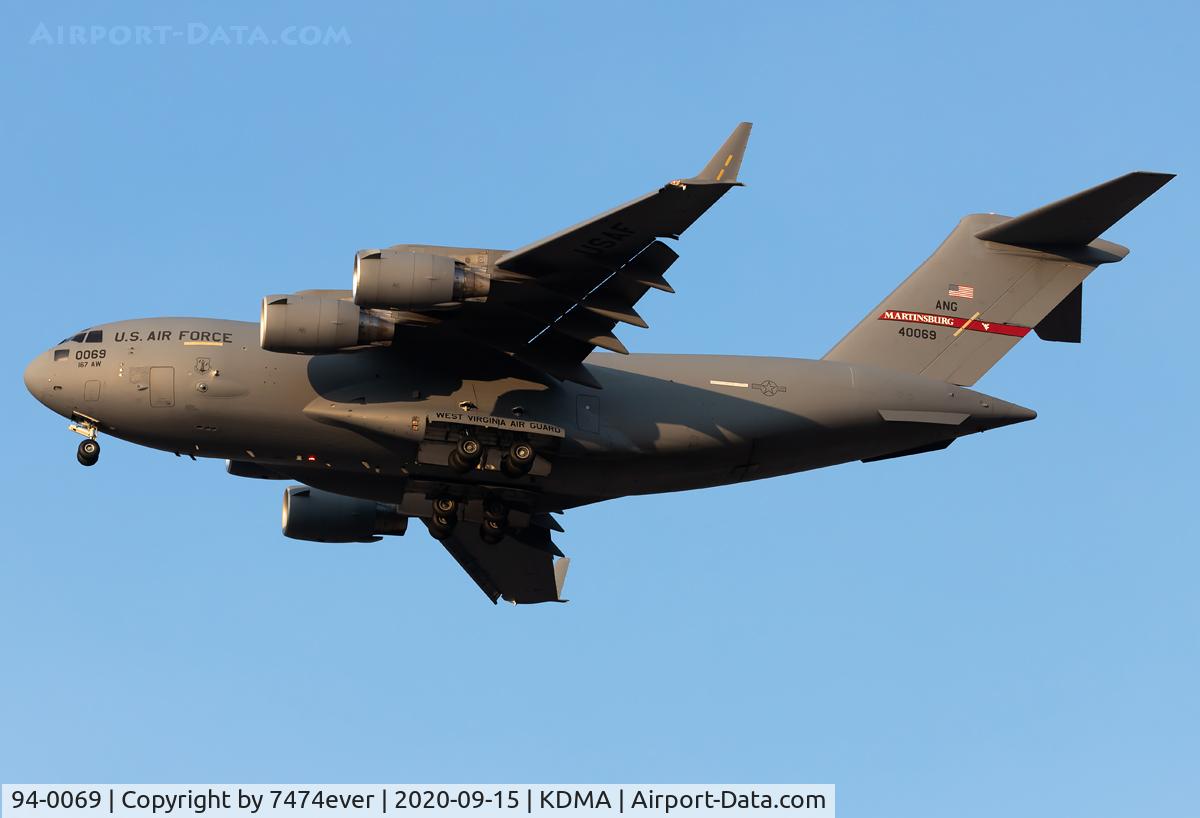 94-0069, 1994 McDonnell Douglas C-17A Globemaster III C/N 50029/F-28, RCH215