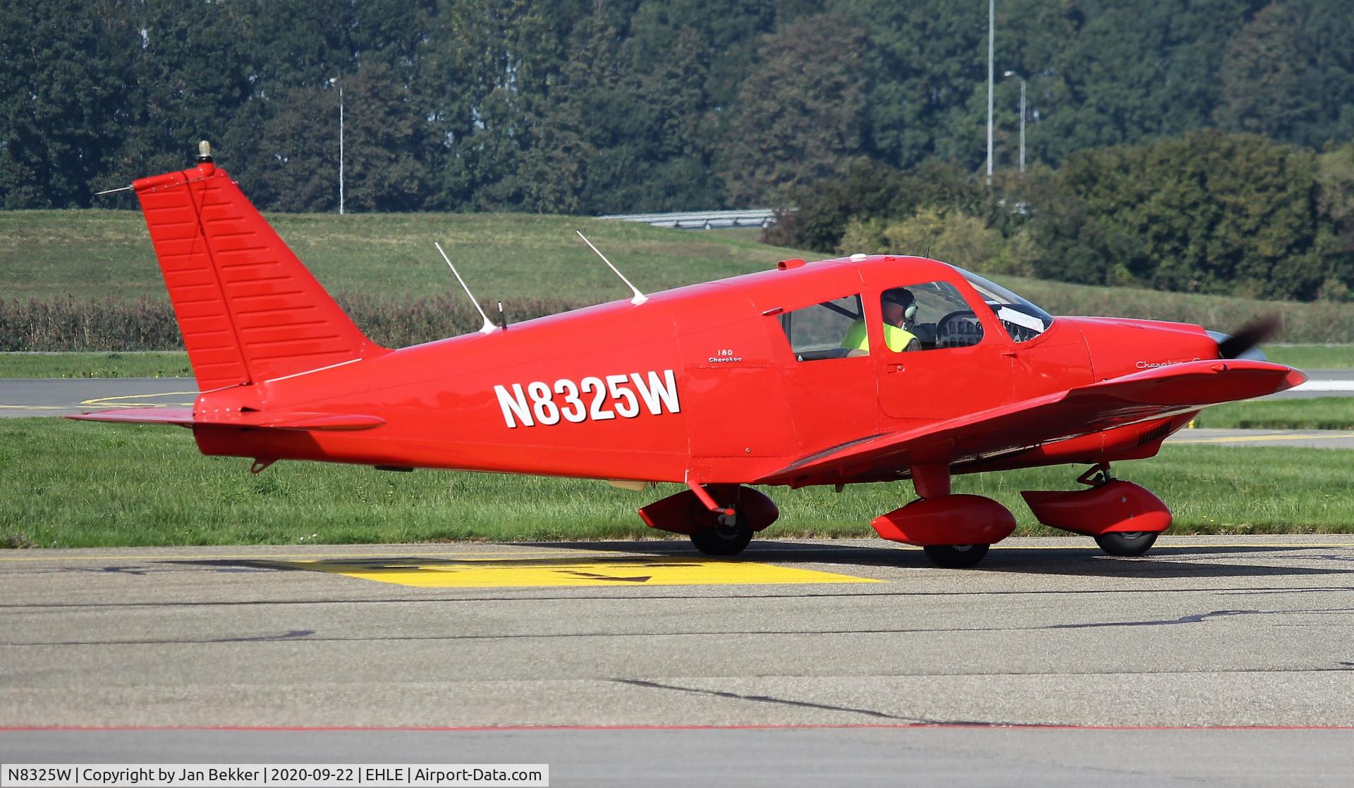 N8325W, 1965 Piper PA-28-180 Cherokee C/N 28-2502, Lelystad Airport
