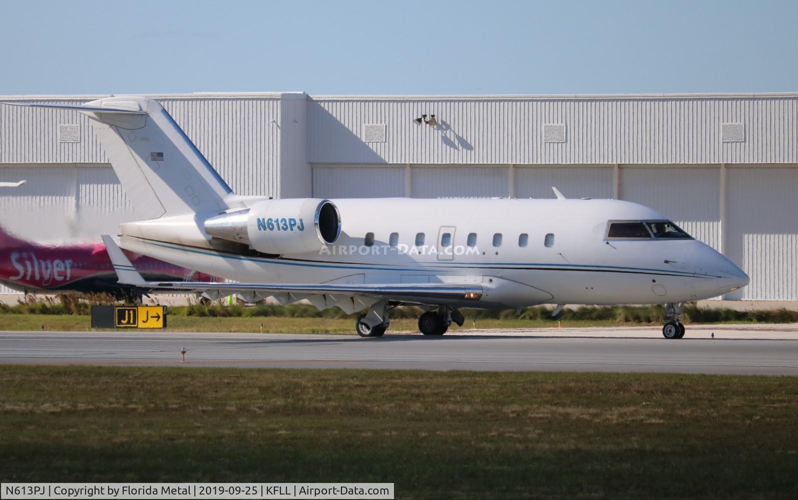 N613PJ, 1997 Canadair Challenger 601-3A (CL-600-2B16) C/N 5123, FLL 2019