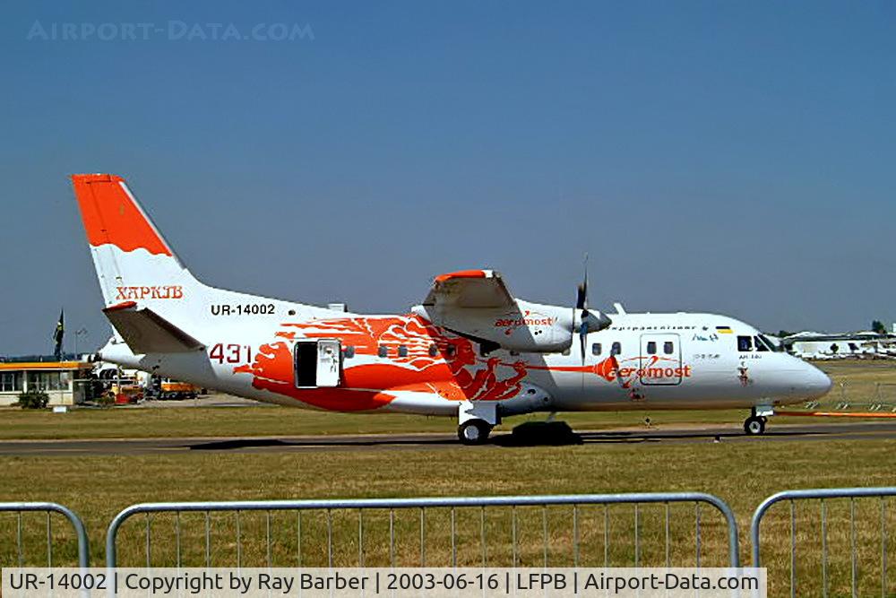 UR-14002, 2002 Antonov An-140 C/N 36525302006, UR-14002   Antonov An-140 [36525302006] (Aeromost) Paris-Le Bourget~F 16/06/2003