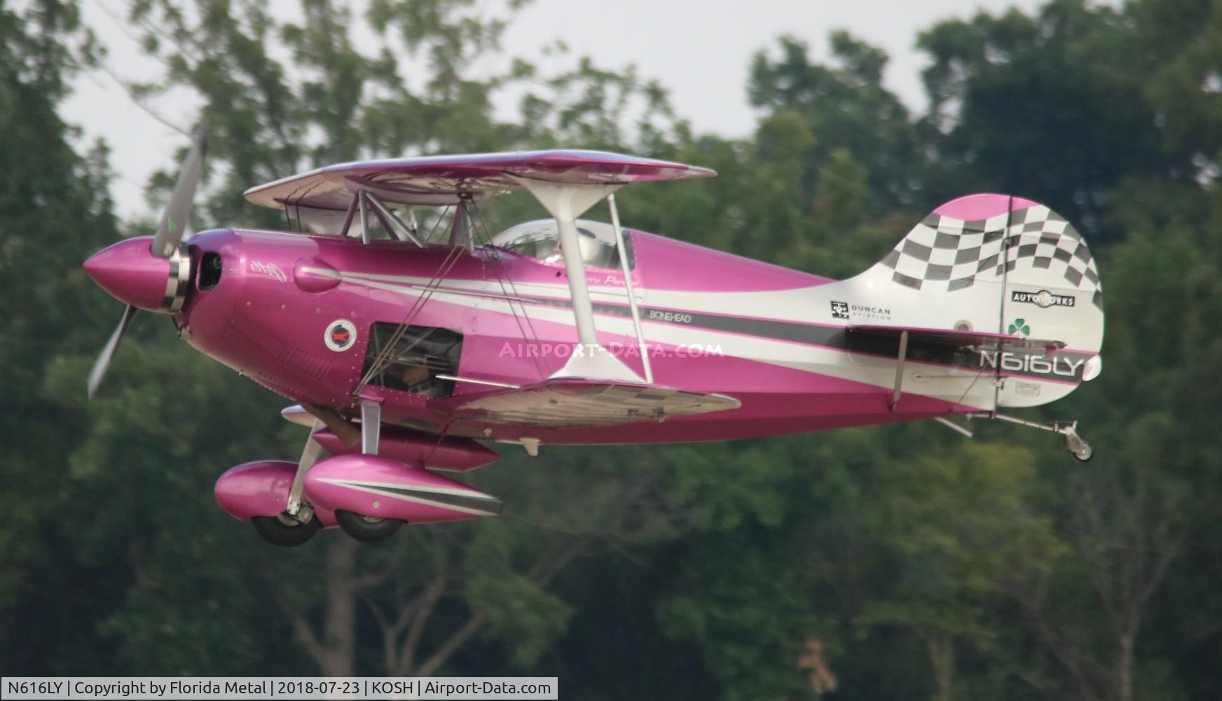 N616LY, 1980 Pitts S-1S Special C/N J-B-2, OSH 2018