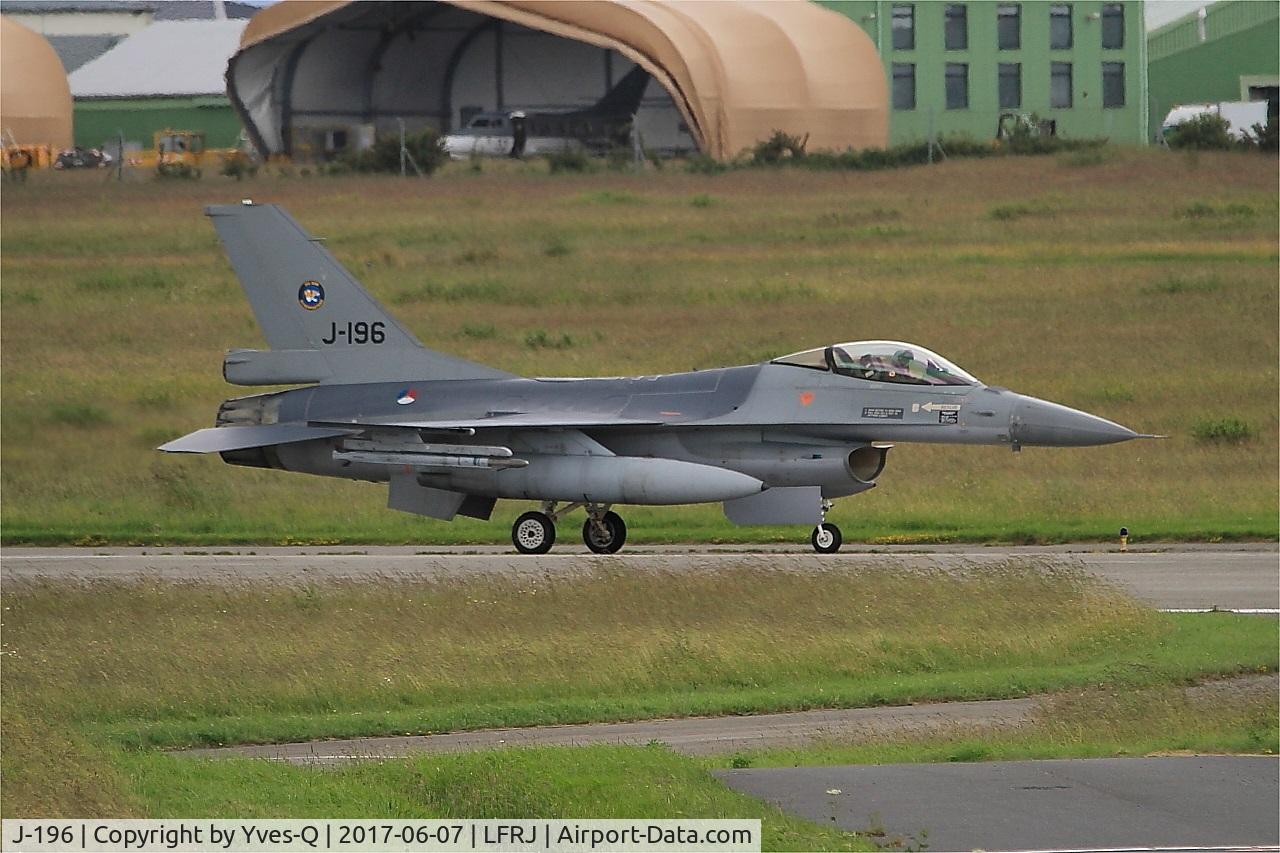 J-196, Fokker F-16AM Fighting Falcon C/N 6D-103, Fokker F-16AM Fighting Falcon, Taxiing to flight line, Landivisiau Naval Air Base (LFRJ) Tiger Meet 2017