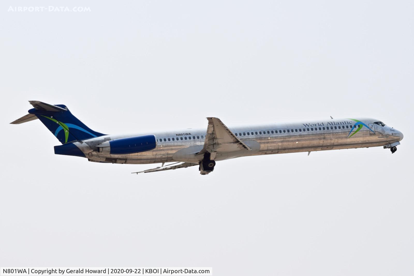 N801WA, 1992 Douglas DC-9-83(MD-83) C/N 53291, Climb out from 28R.