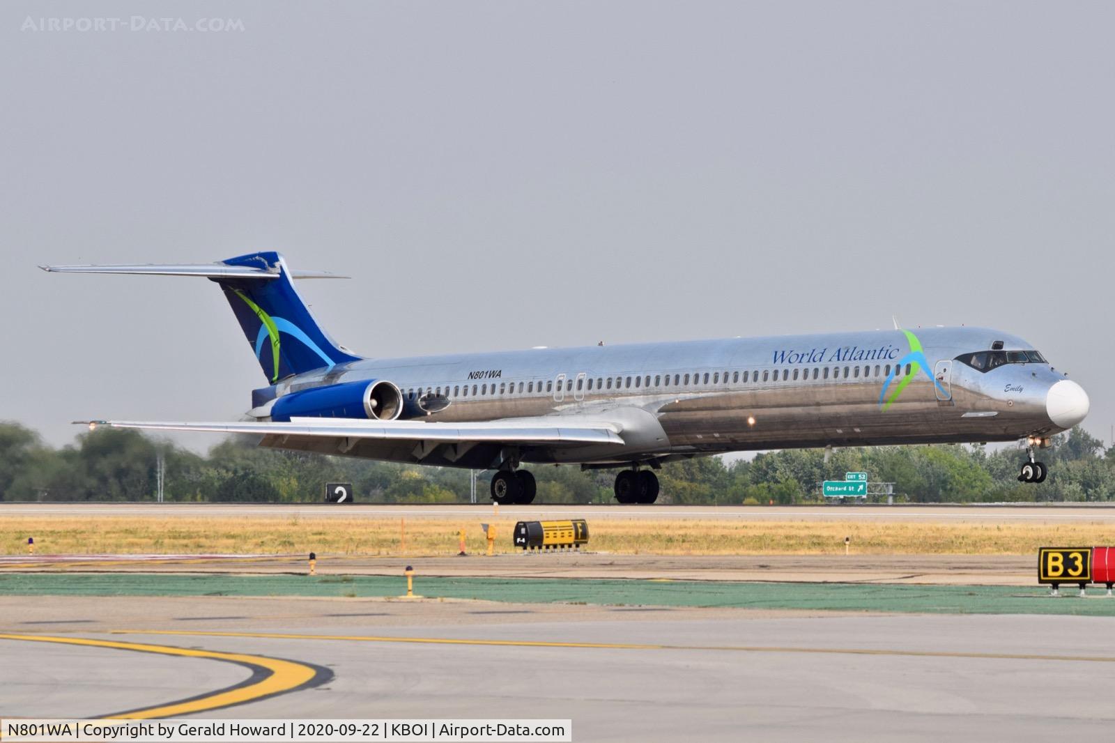 N801WA, 1992 Douglas DC-9-83(MD-83) C/N 53291, Landing 10R.