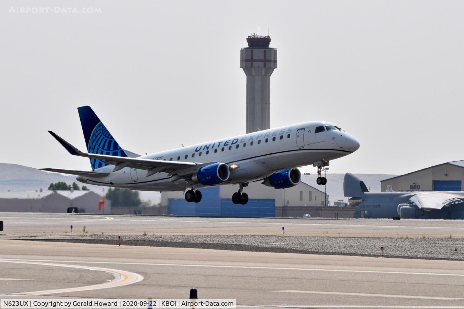 N623UX, 2019 Embraer ERJ-175LL (ERJ-170-200LL) C/N 17000830, Take off from 28R.