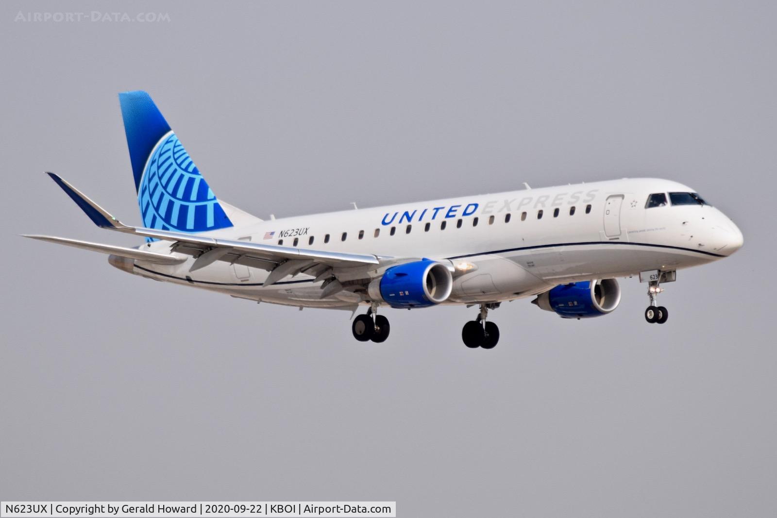 N623UX, 2019 Embraer ERJ-175LL (ERJ-170-200LL) C/N 17000830, Landing 10R.