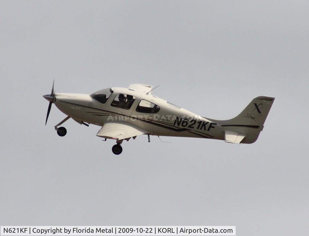 N621KF, Cirrus SR22 C/N 0736, NBAA 2009