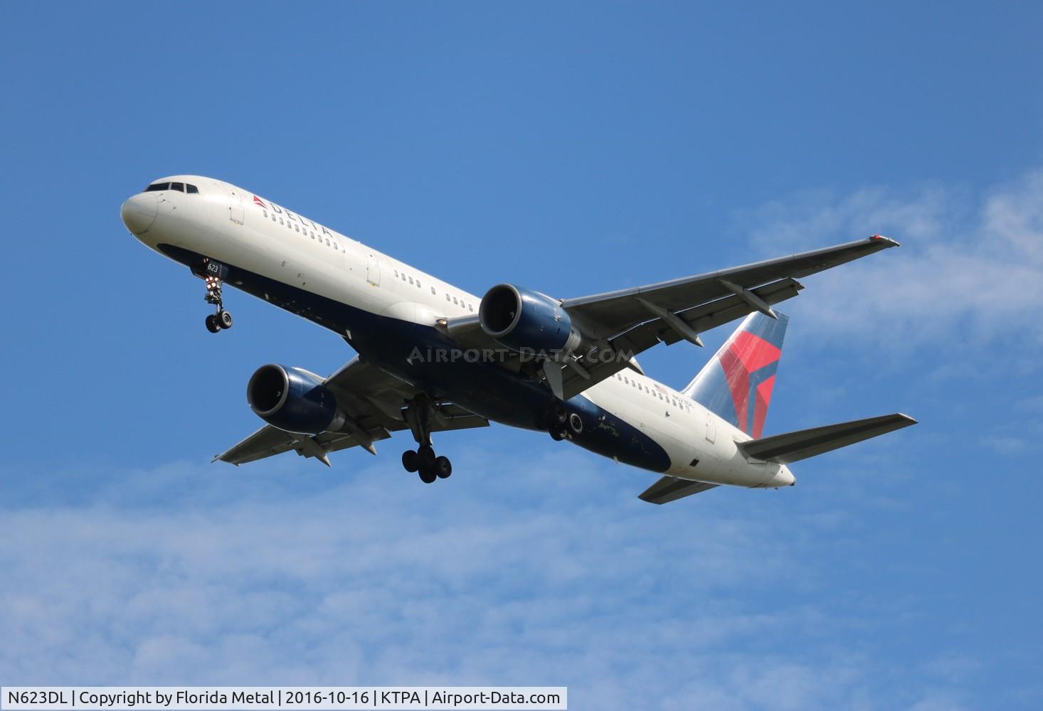 N623DL, 1987 Boeing 757-232 C/N 22913, TPA 2016
