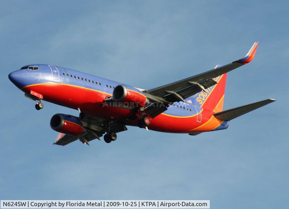 N624SW, 1996 Boeing 737-3H4 C/N 27934, TPA 2009