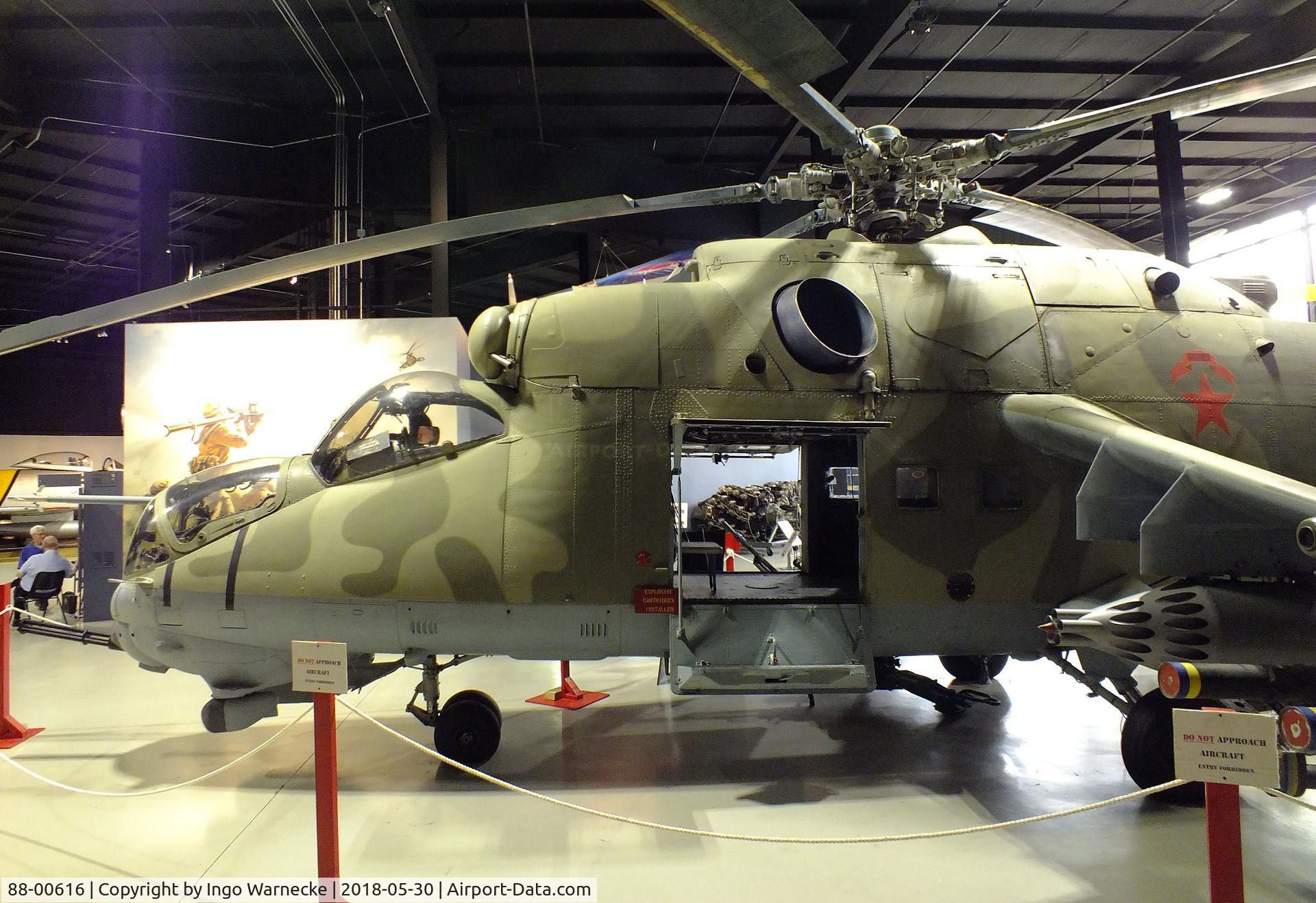 88-00616, Mil Mi-24D C/N 110166, Mil Mi-24D HIND-D (ex US-Army, ex Bundeswehr 96 30, ex NVA 494) at the Southern Museum of Flight, Birmingham AL