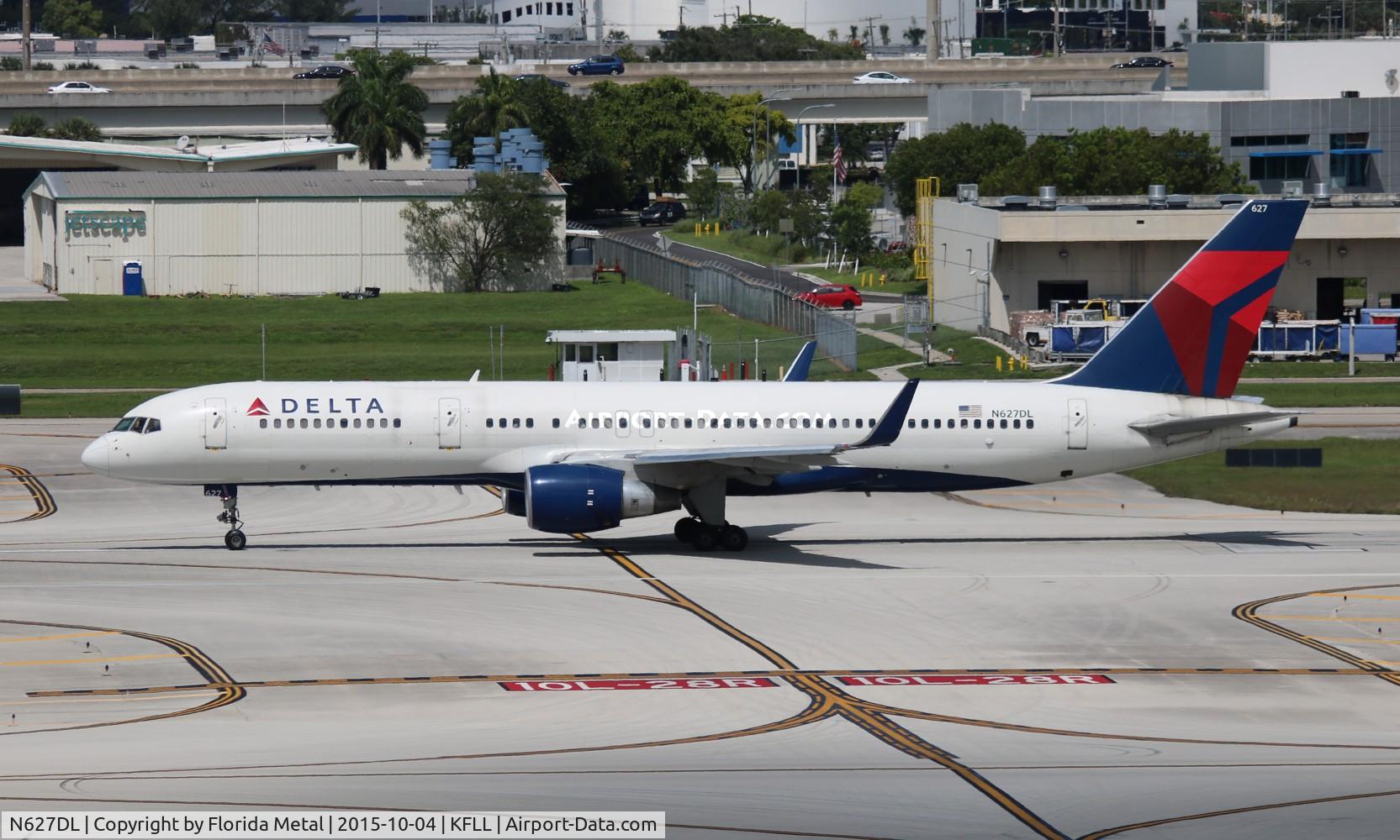 N627DL, 1987 Boeing 757-232 C/N 22917, FLL 2015