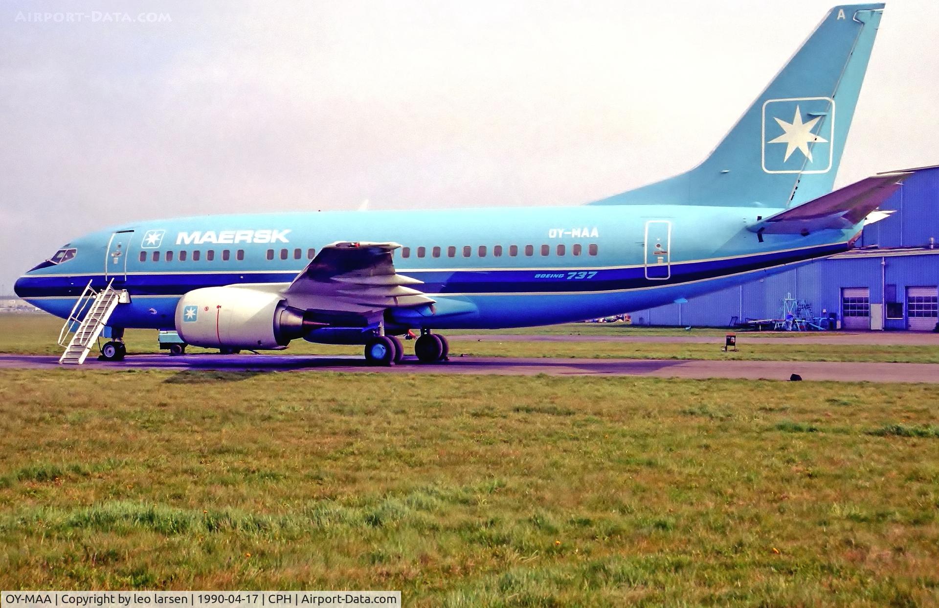 OY-MAA, 1990 Boeing 737-5L9 C/N 24778, Copenhagen 17.4.1990