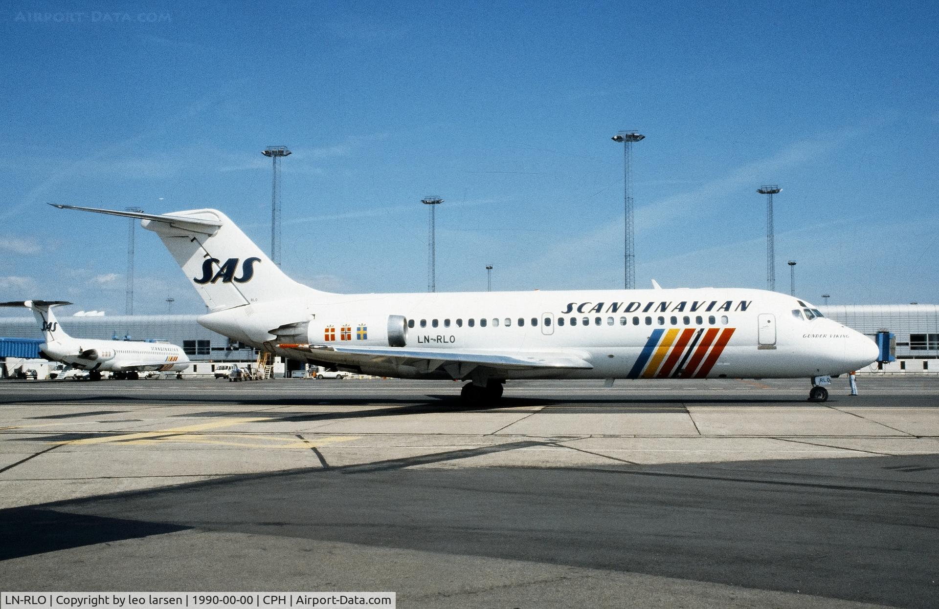 LN-RLO, 1969 Douglas DC-9-21 C/N 47307, Copenhagen 1990. re-reg OY-KIB 4.10.90