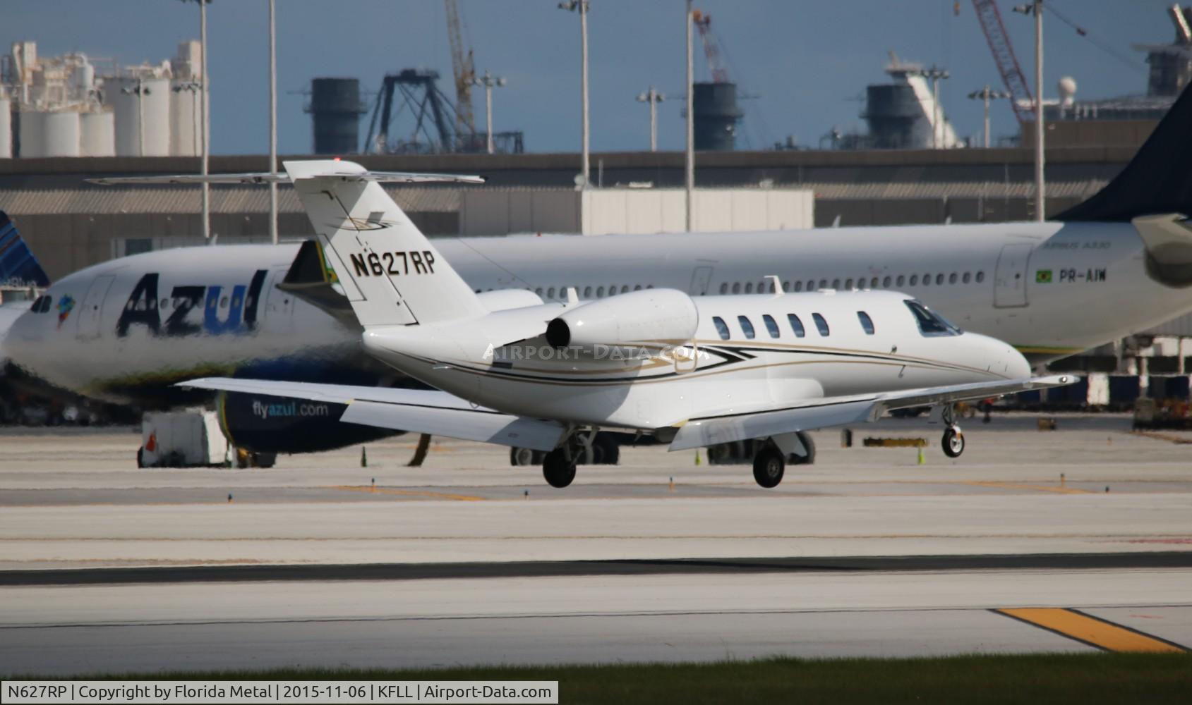 N627RP, 2010 Cessna 525C CitationJet CJ4 C/N 525C-0014, FLL 2015