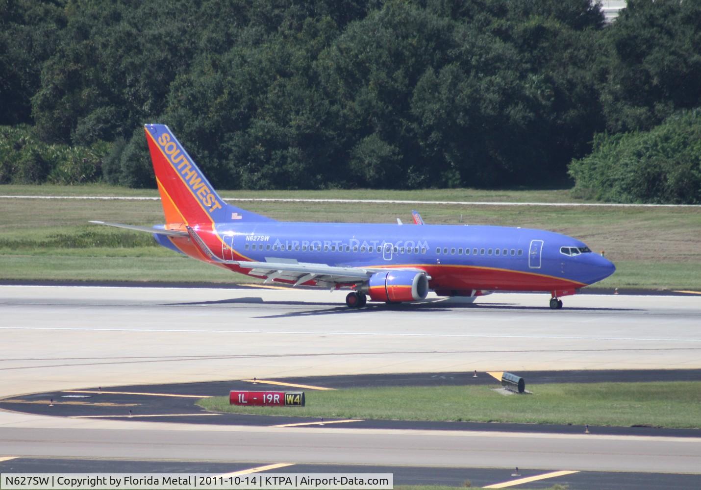 N627SW, 1996 Boeing 737-3H4 C/N 27935, TPA 2011