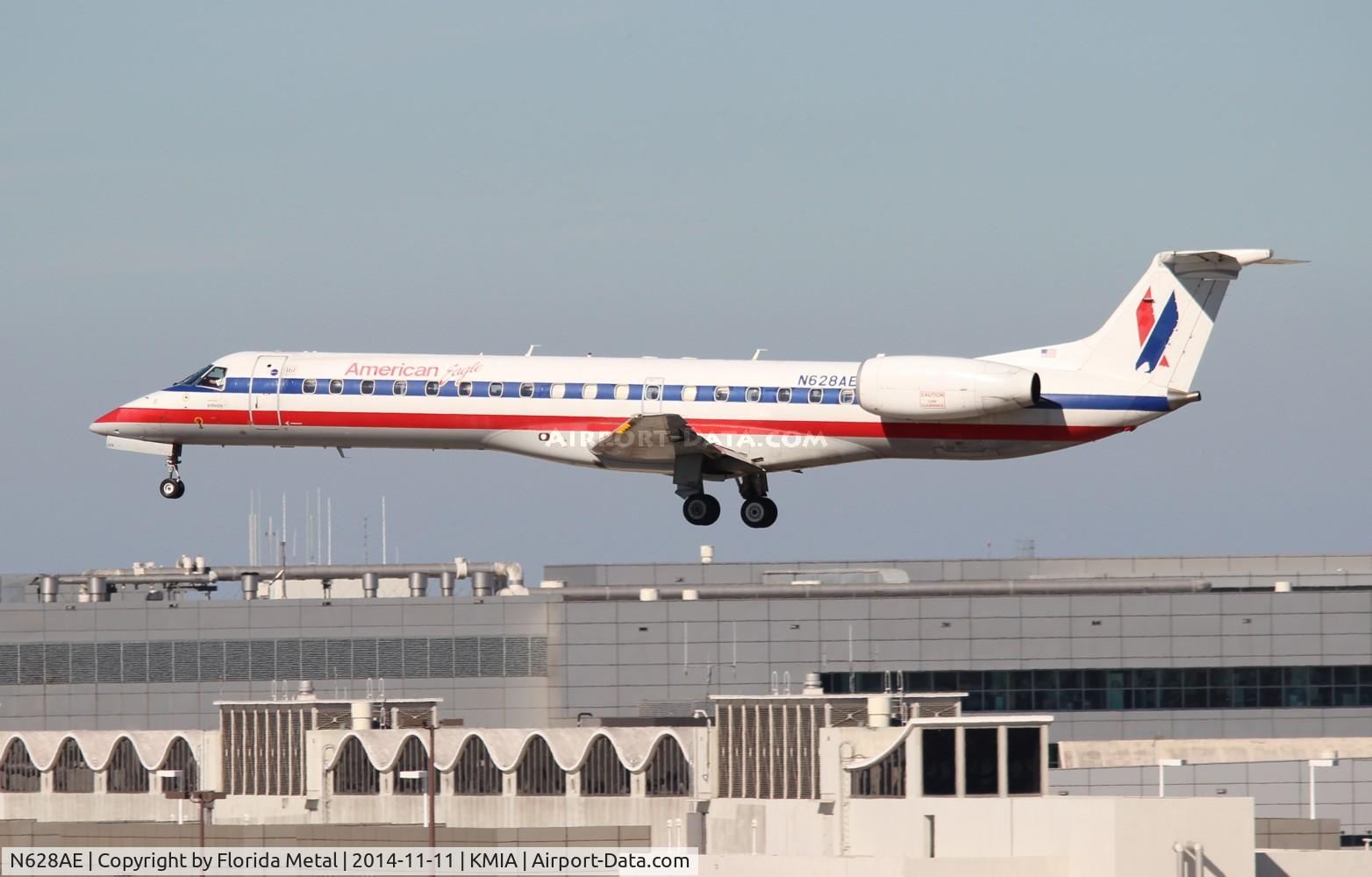 N628AE, 1999 Embraer ERJ-145LR (EMB-145LR) C/N 145124, MIA 2014