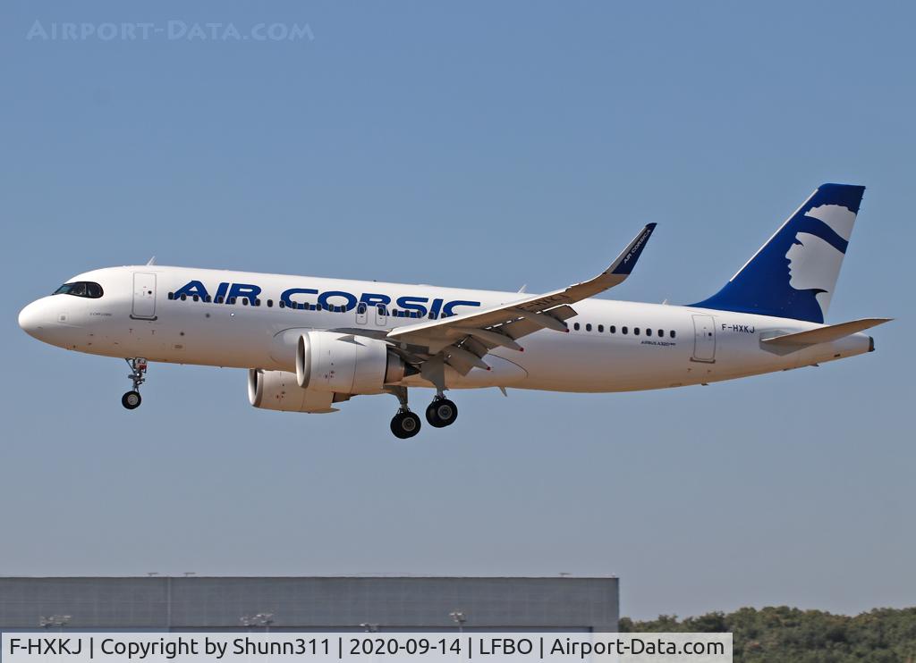 F-HXKJ, 2019 Airbus A320-252N C/N 9392, Landing rwy 14L