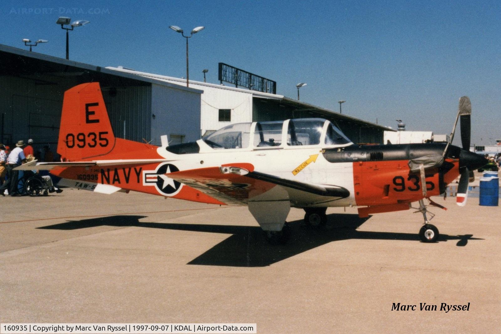 160935, Beech T-34C Turbo Mentor C/N GL-121, Fina Airshow 1997.