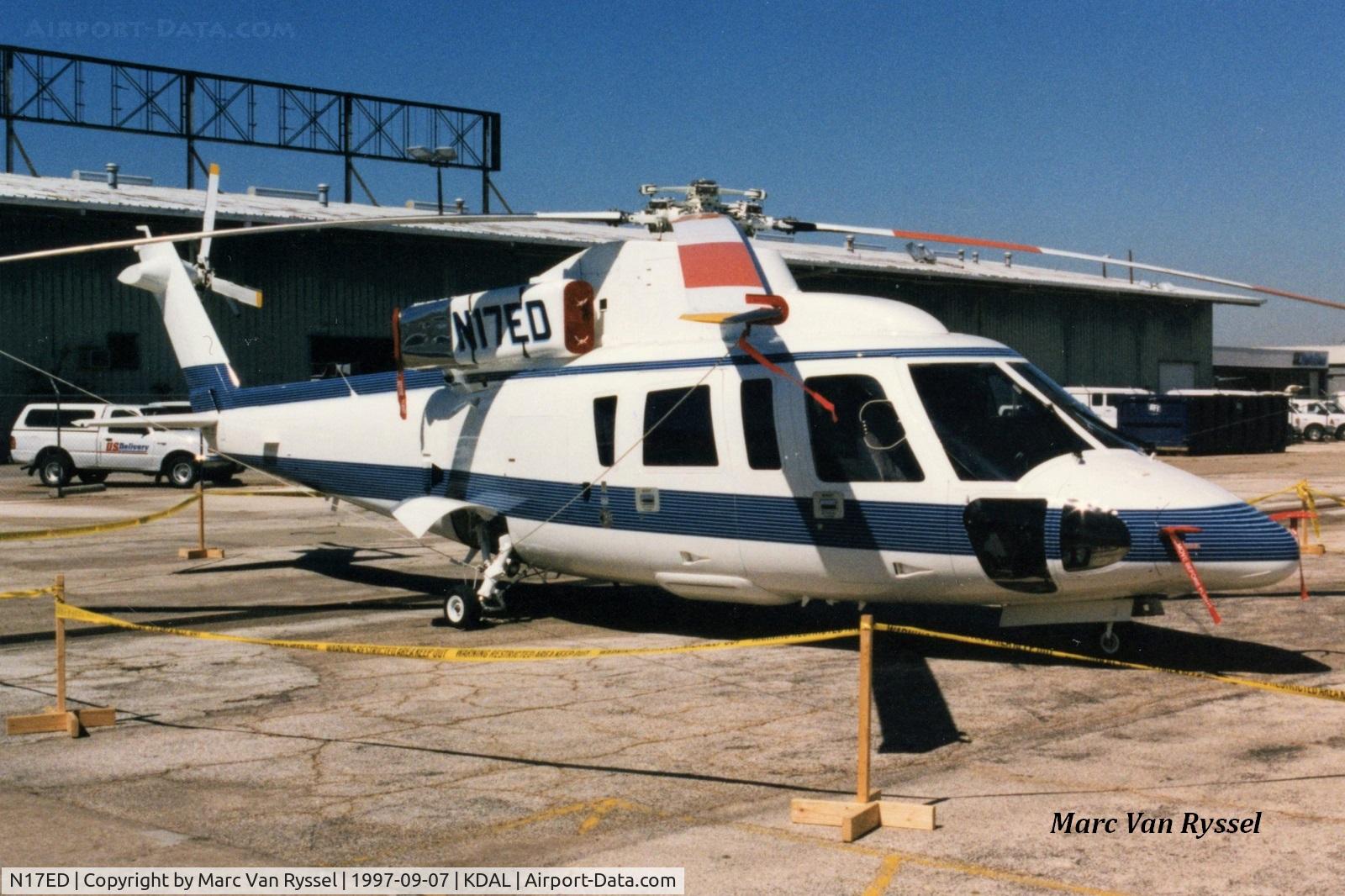 N17ED, 1984 Sikorsky S-76B C/N 760299, Fina Airshow 1997.