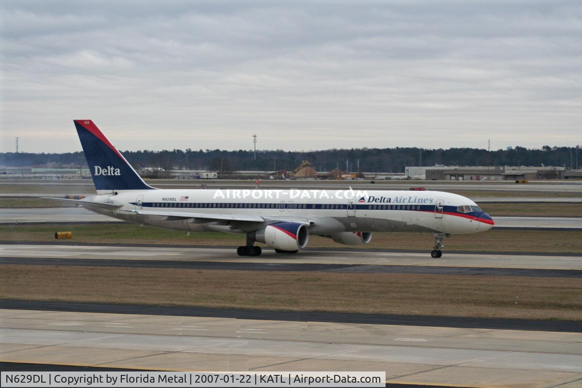 N629DL, 1987 Boeing 757-232 C/N 22919, ATL 2007