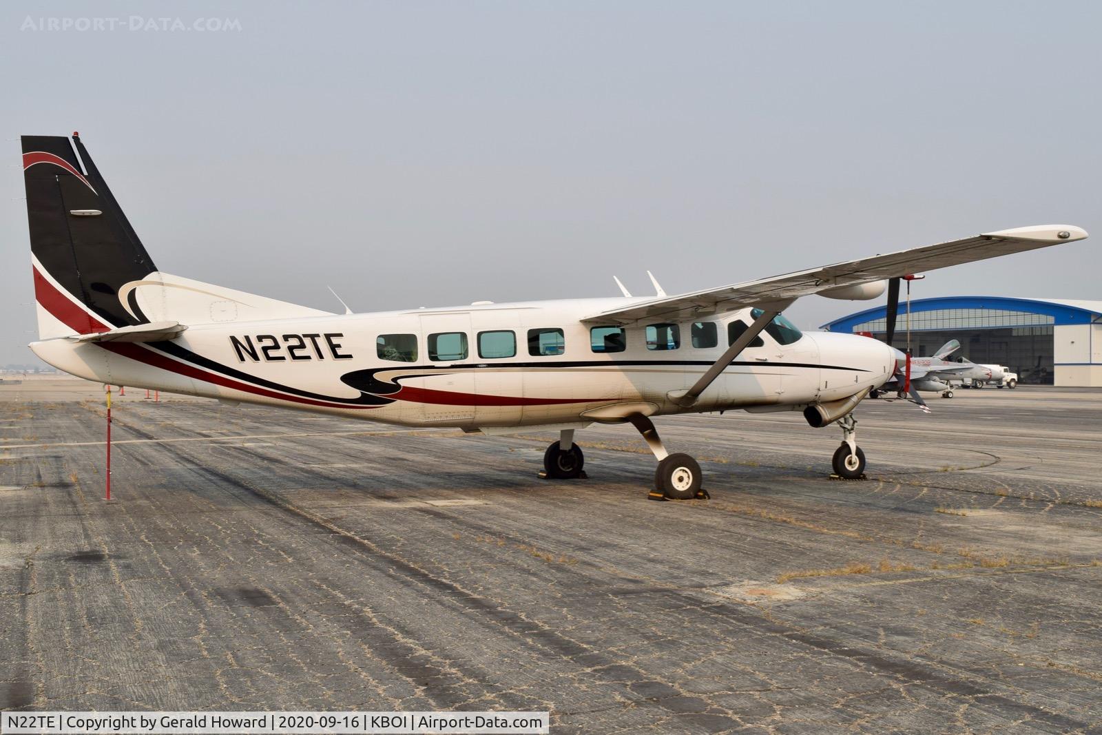 N22TE, 2007 Cessna 208B C/N 208B1266, Parked on north GA ramp.