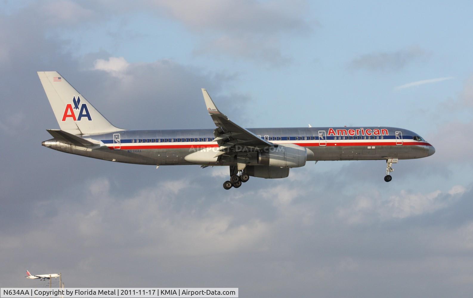 N634AA, 1990 Boeing 757-223 C/N 24592, MIA 2011