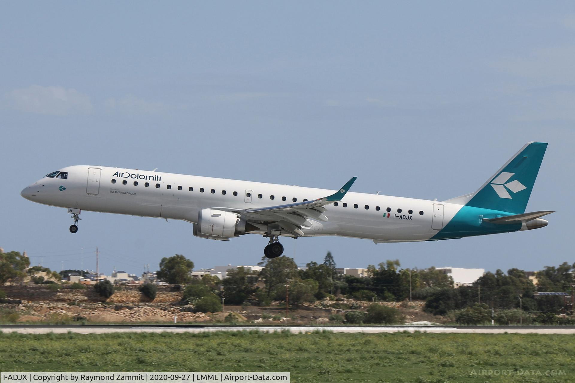 I-ADJX, 2009 Embraer 195LR (ERJ-190-200LR) C/N 19000305, Embraer 195LR I-ADJX Air Dolomiti