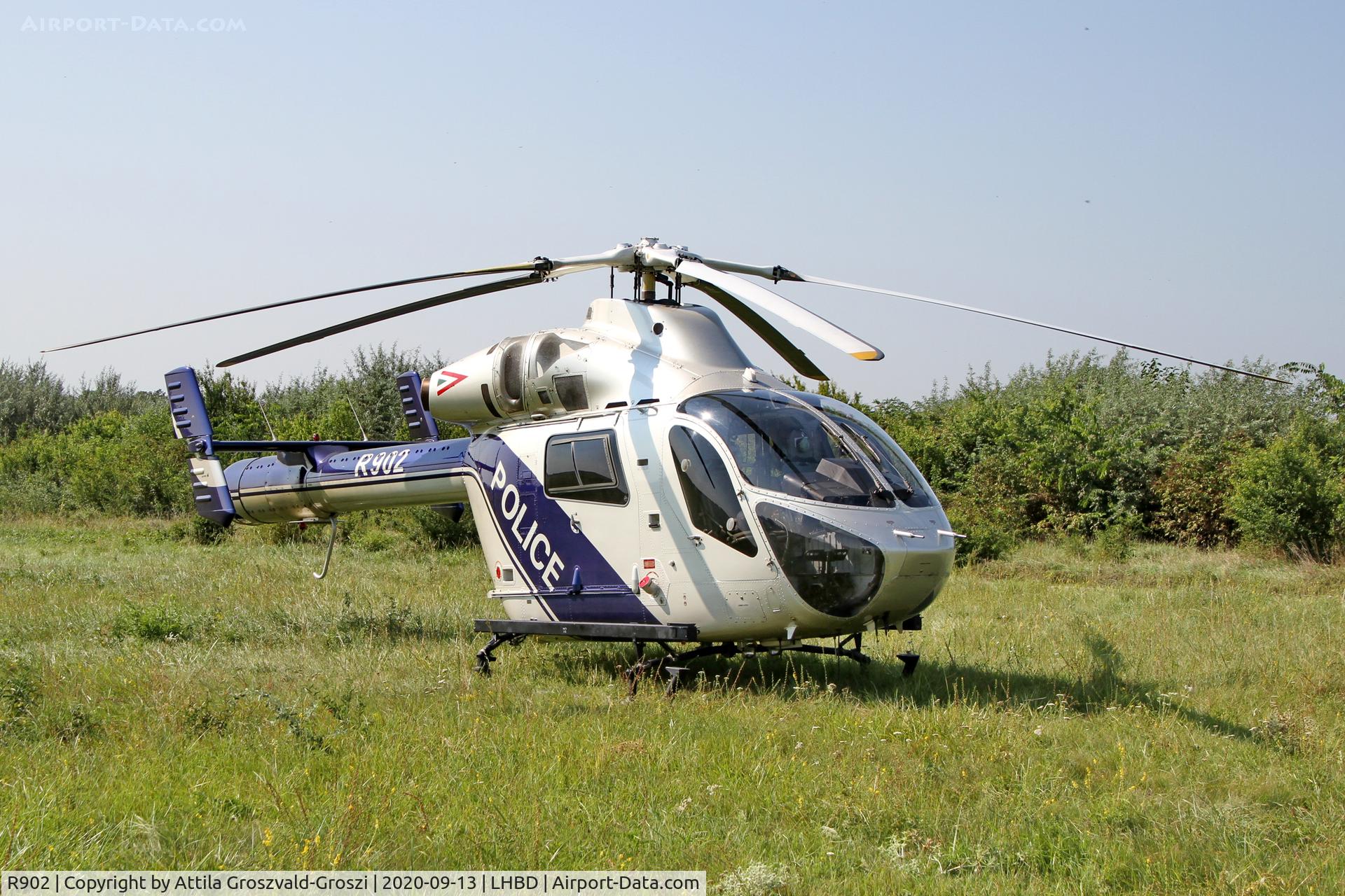 R902, 2001 MD Helicopters MD-900 Explorer C/N 900-00096, LHBD - Börgönd Airport, Hungary. 2020 Airshow