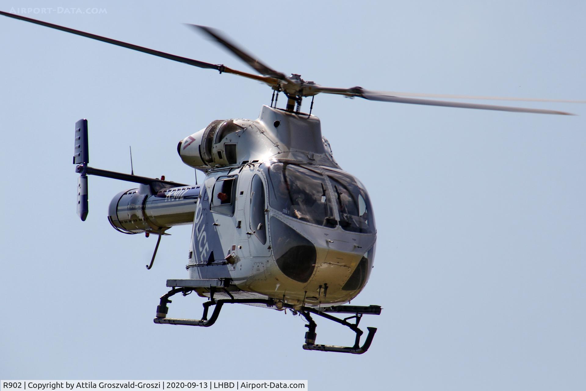 R902, 2001 MD Helicopters MD-900 Explorer C/N 900-00096, LHBD - Börgönd Airport, Hungary. 2020 Airshow
