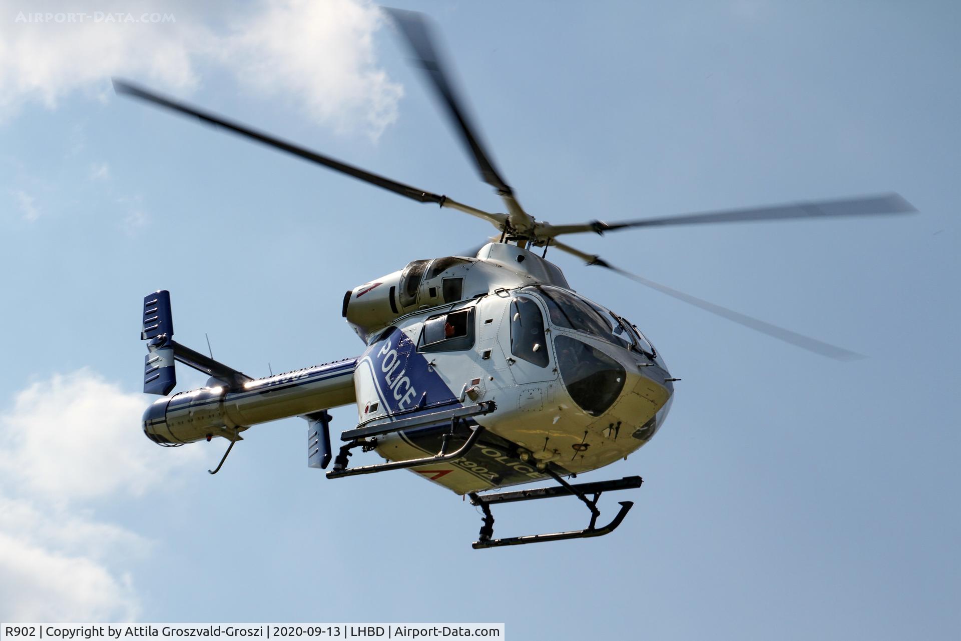 R902, 2001 MD Helicopters MD-900 Explorer C/N 900-00096, LHBD - Börgönd Airport, Hungary. 2020 Airshow