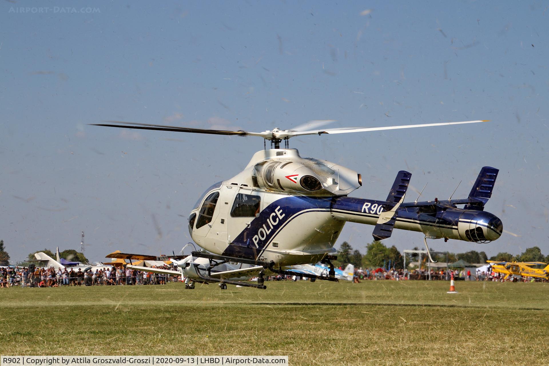 R902, 2001 MD Helicopters MD-900 Explorer C/N 900-00096, LHBD - Börgönd Airport, Hungary. 2020 Airshow