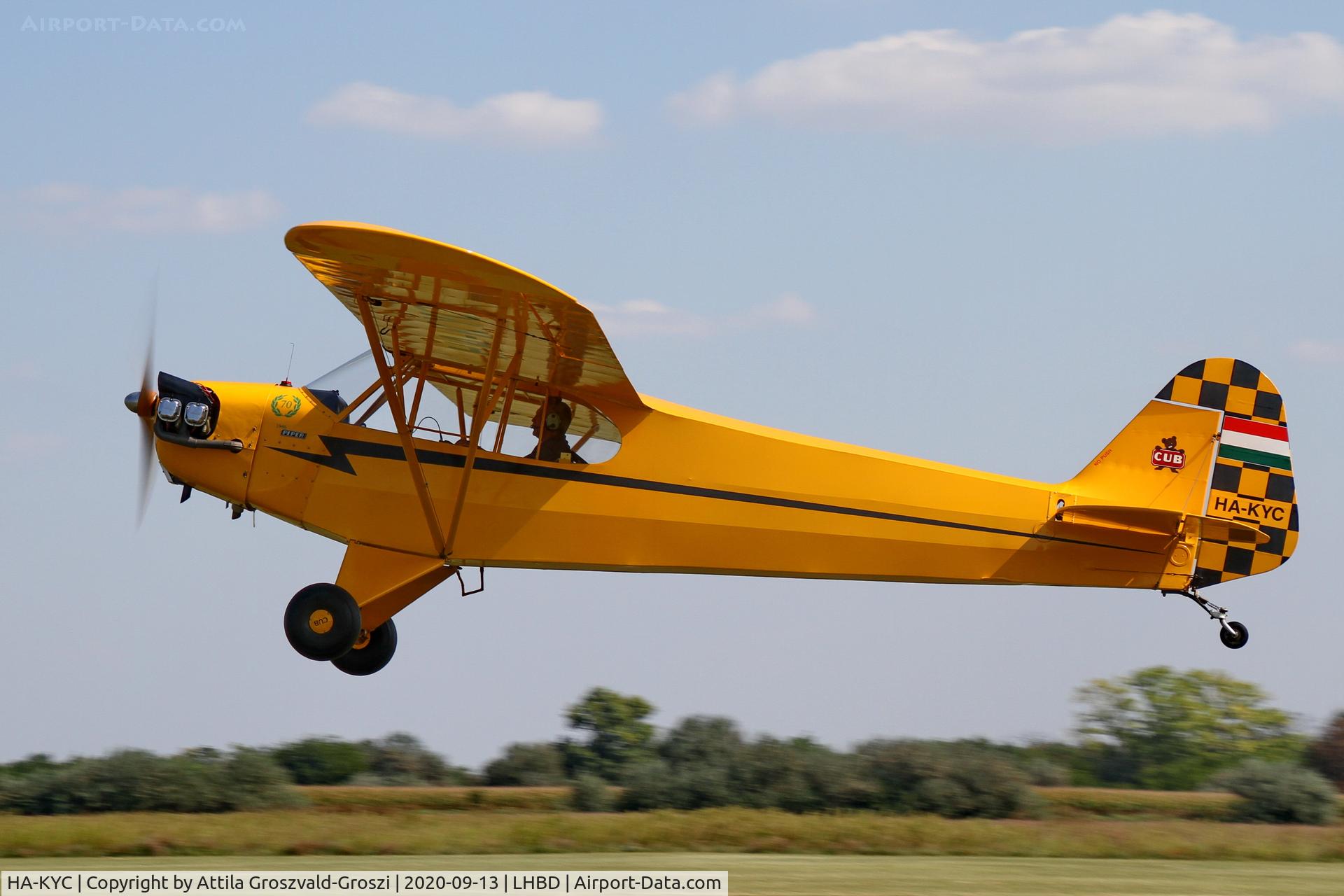 HA-KYC, 1946 Piper J3C-65 Cub C/N 16127, LHBD - Börgönd Airport, Hungary. 2020 Airshow