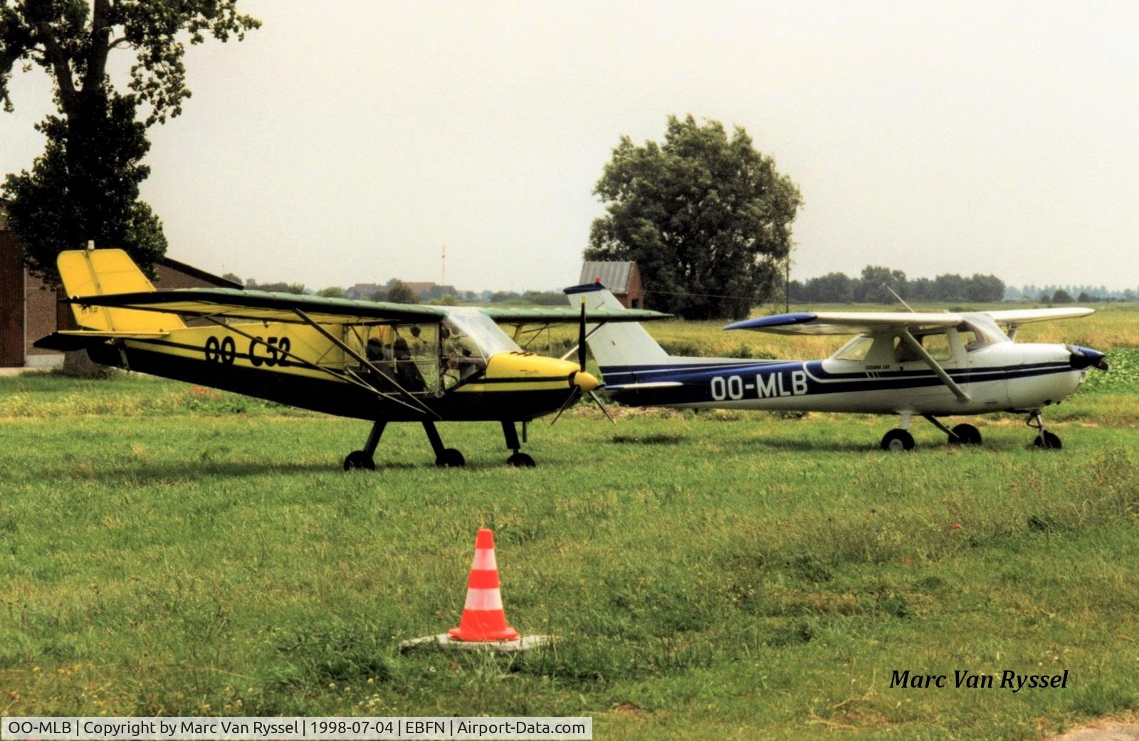 OO-MLB, 1976 Reims F150M C/N 1335, At Koksijde Airshow 1998.