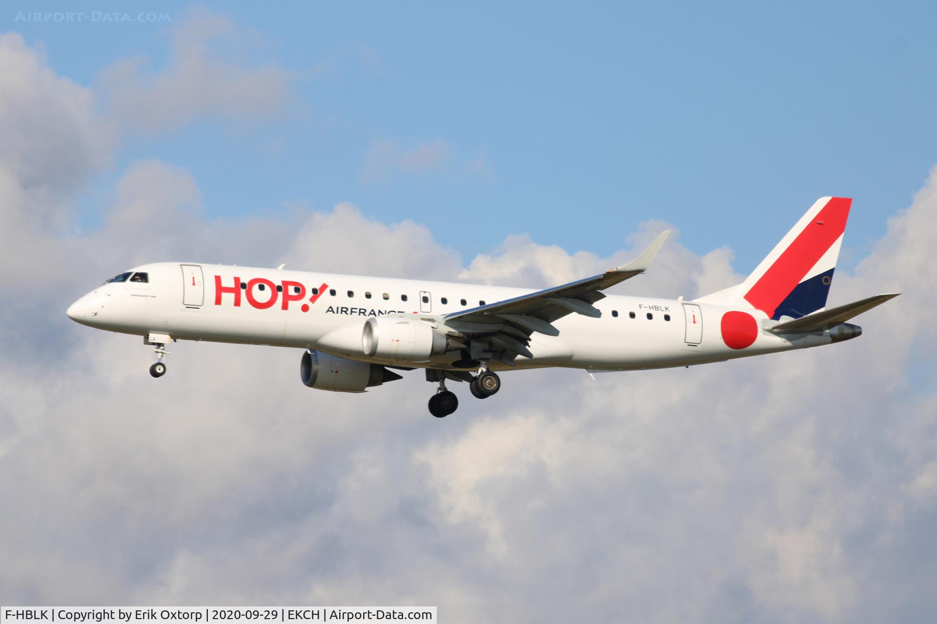 F-HBLK, 2018 Embraer 190STD (ERJ-190-100) C/N 19000760, F-HBLK landing rw 22L