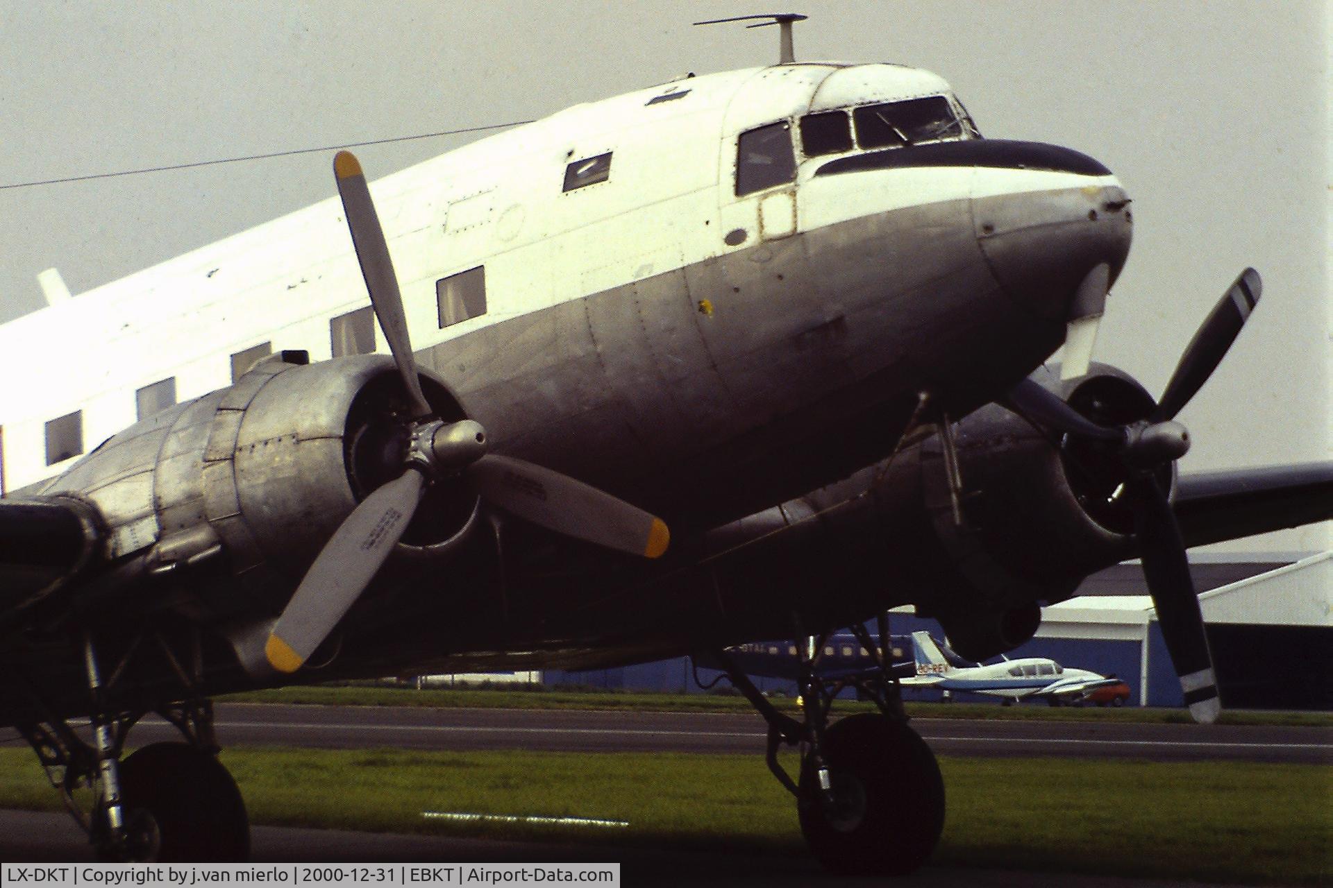 LX-DKT, 1942 Douglas DC3C-S1C3G (C-47A) C/N 10253, Scan slide