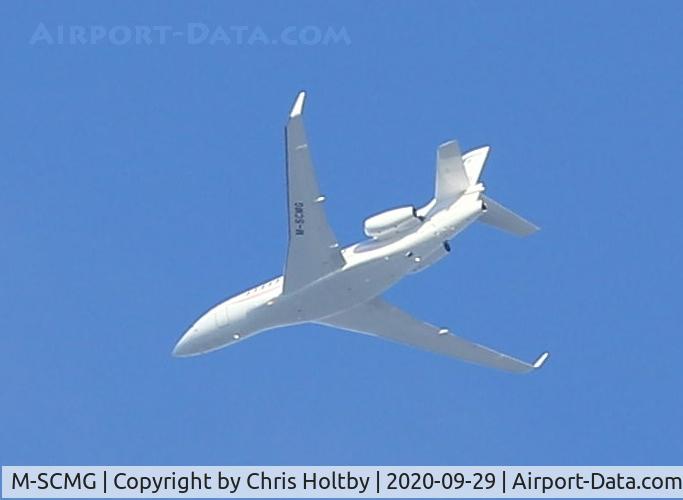 M-SCMG, 2011 Dassault Falcon 7X C/N 96, 2011 Dassault Falcon over Potters Bar, Herts