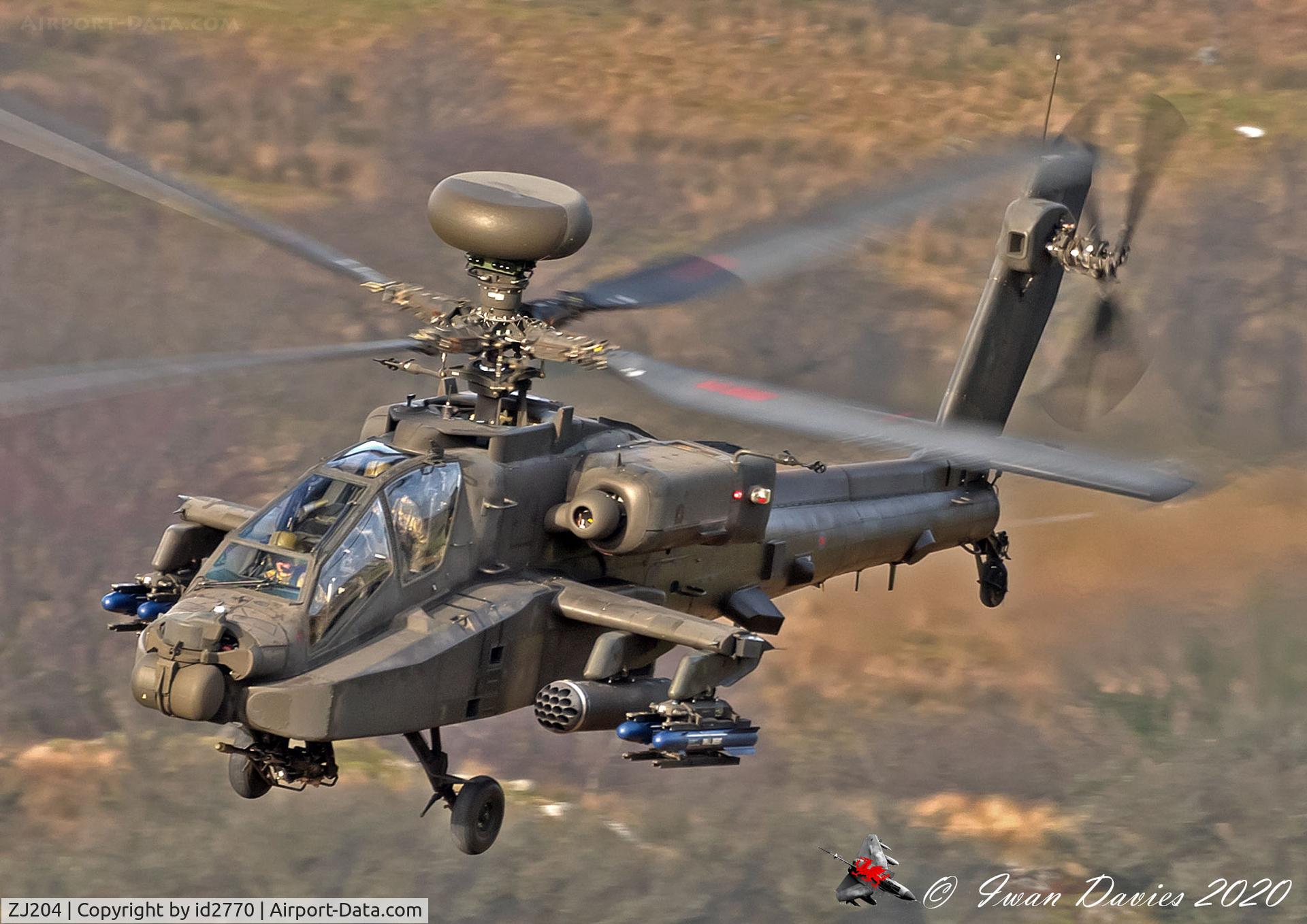 ZJ204, 2004 Westland Apache AH.1 C/N WAH.38, Low Level Wales