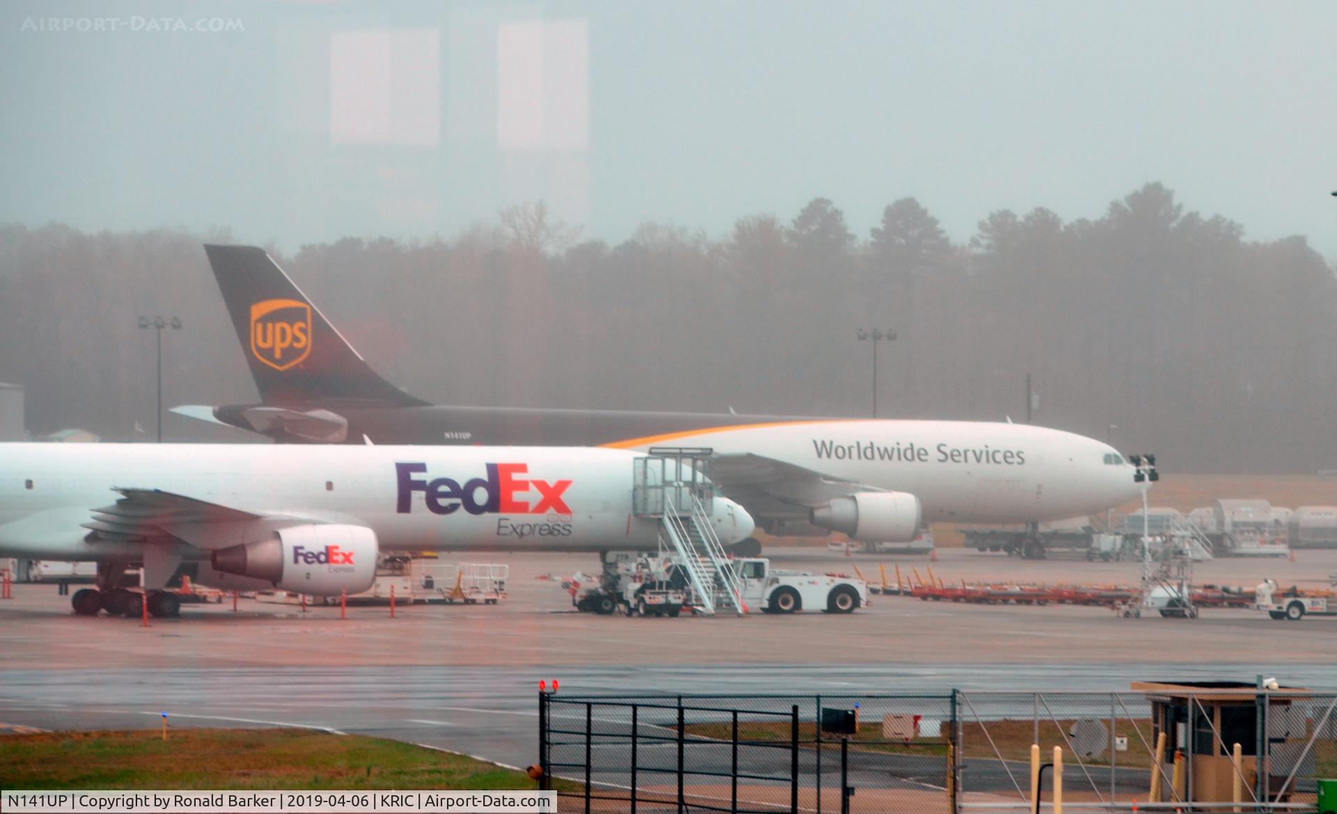 N141UP, 2002 Airbus A300F4-622R C/N 0824, Richmond