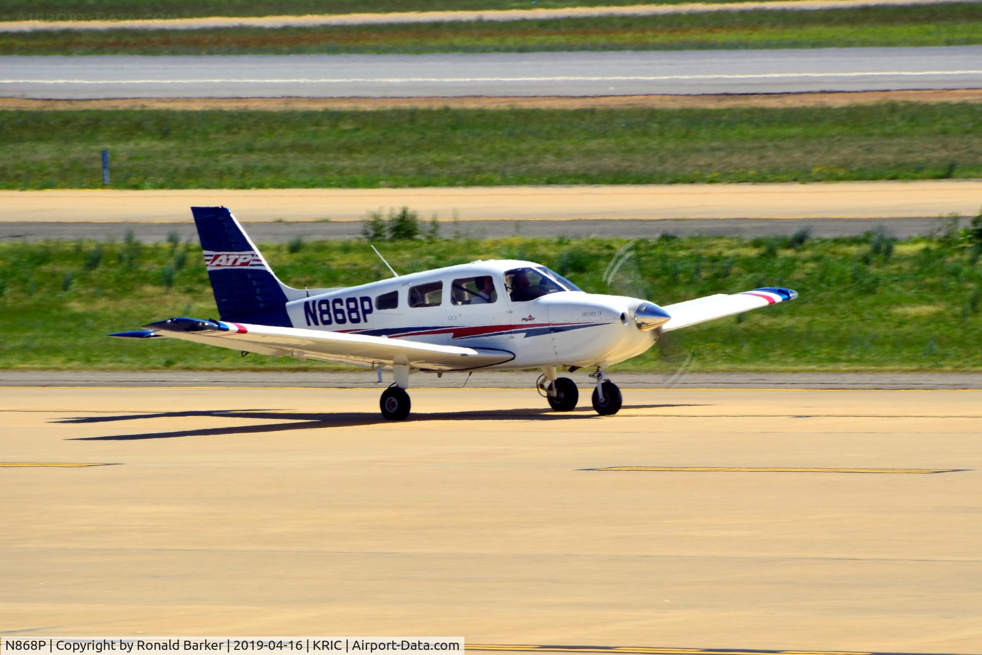 N868P, 2018 Piper PA-28-181 C/N 2843949, Taxi Richmond