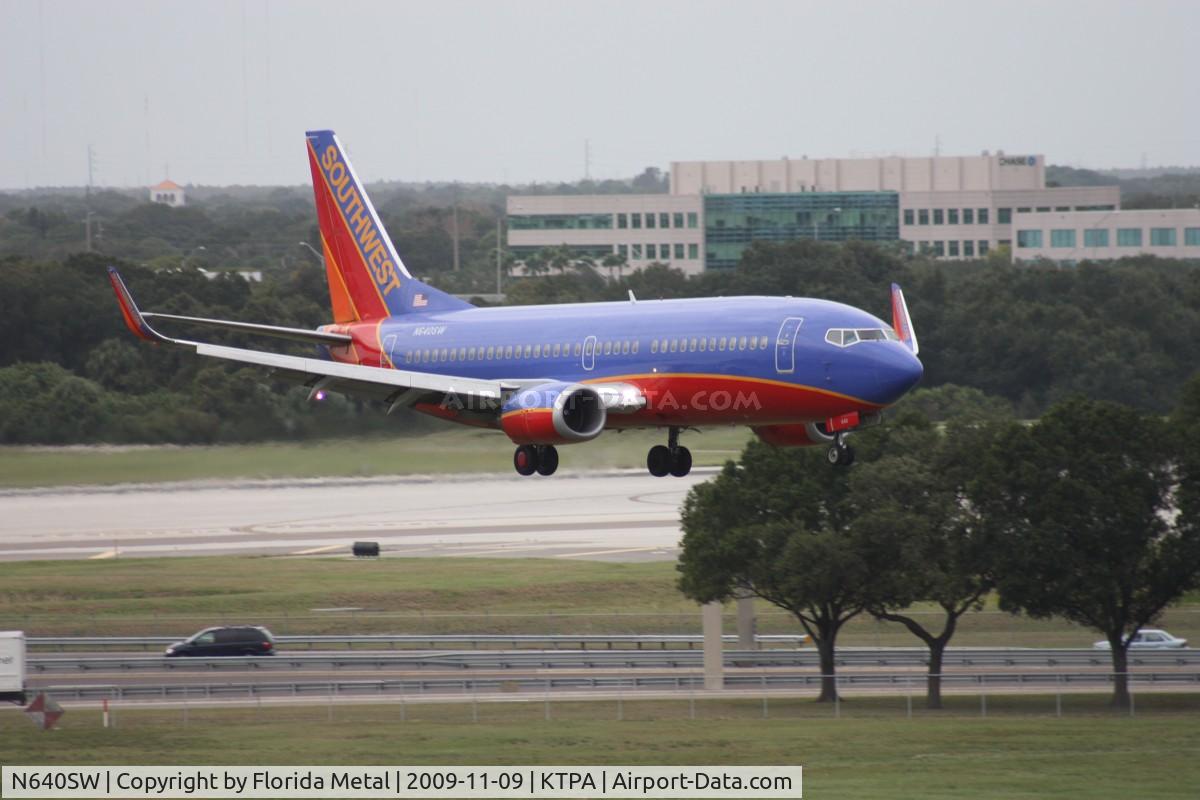 N640SW, 1996 Boeing 737-3H4 C/N 27713, TPA 2009