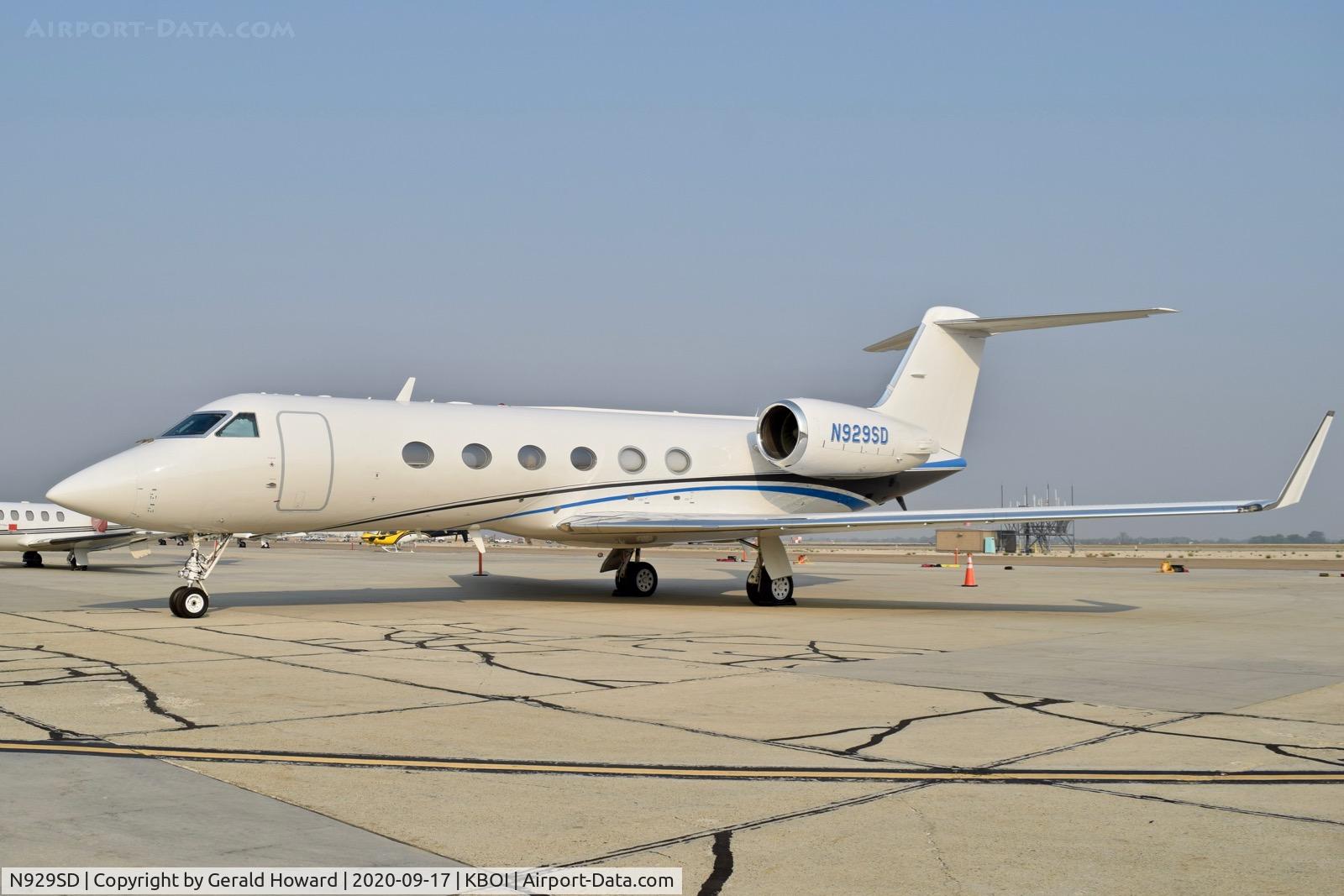 N929SD, 1987 Gulfstream Aerospace G-IV C/N 1024, Parked on south GA ramp.