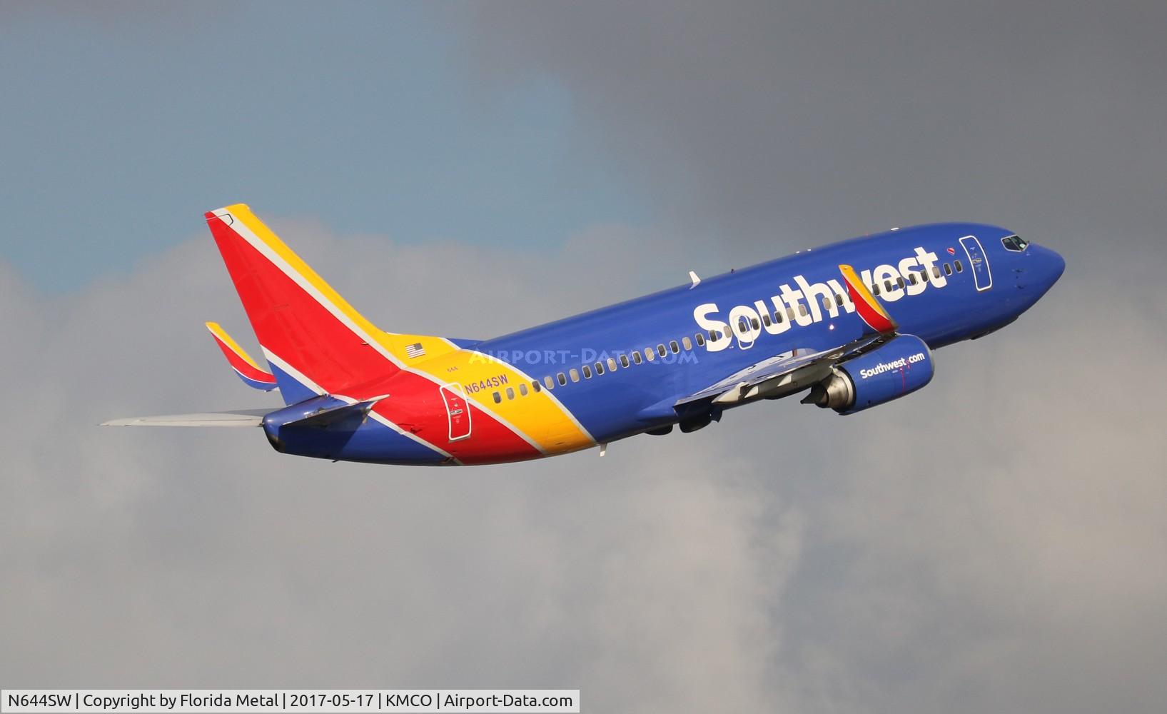 N644SW, 1997 Boeing 737-3H4 C/N 28329, MCO 2017