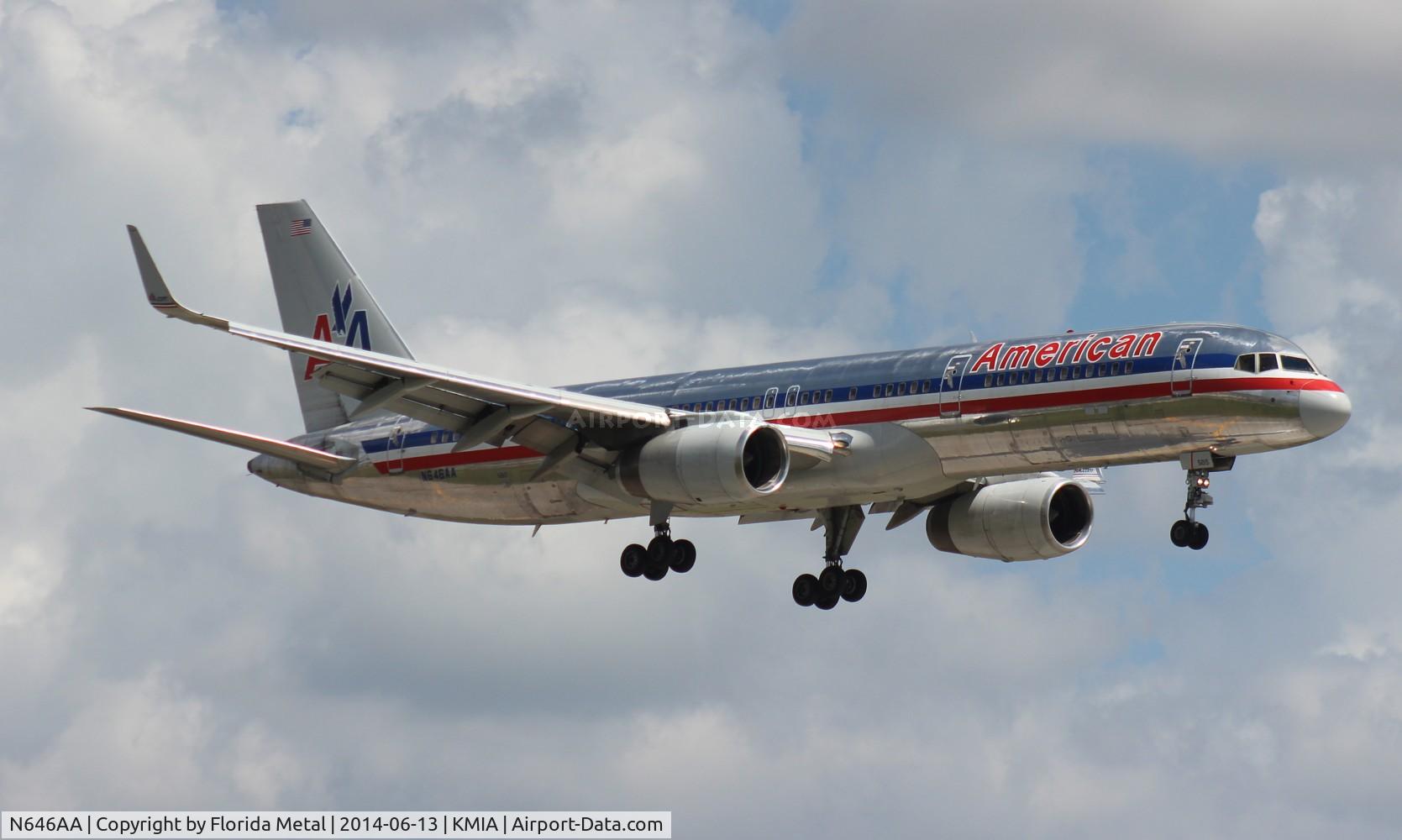 N646AA, 1991 Boeing 757-223 C/N 24604, MIA 2014