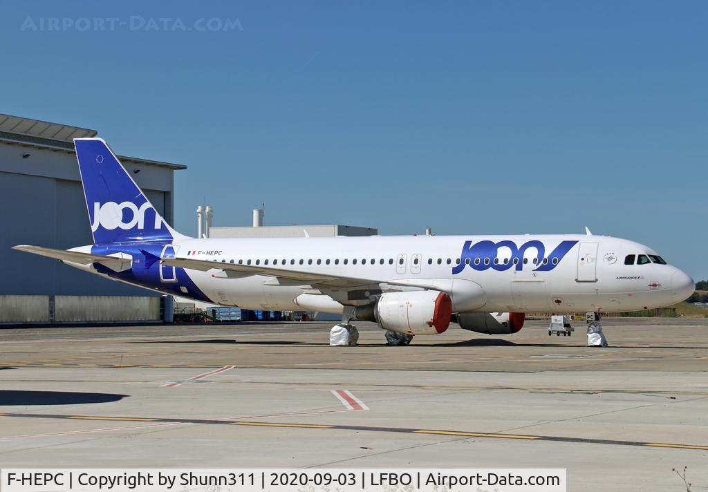 F-HEPC, 2010 Airbus A320-214 C/N 4267, Parked at Air France facility...