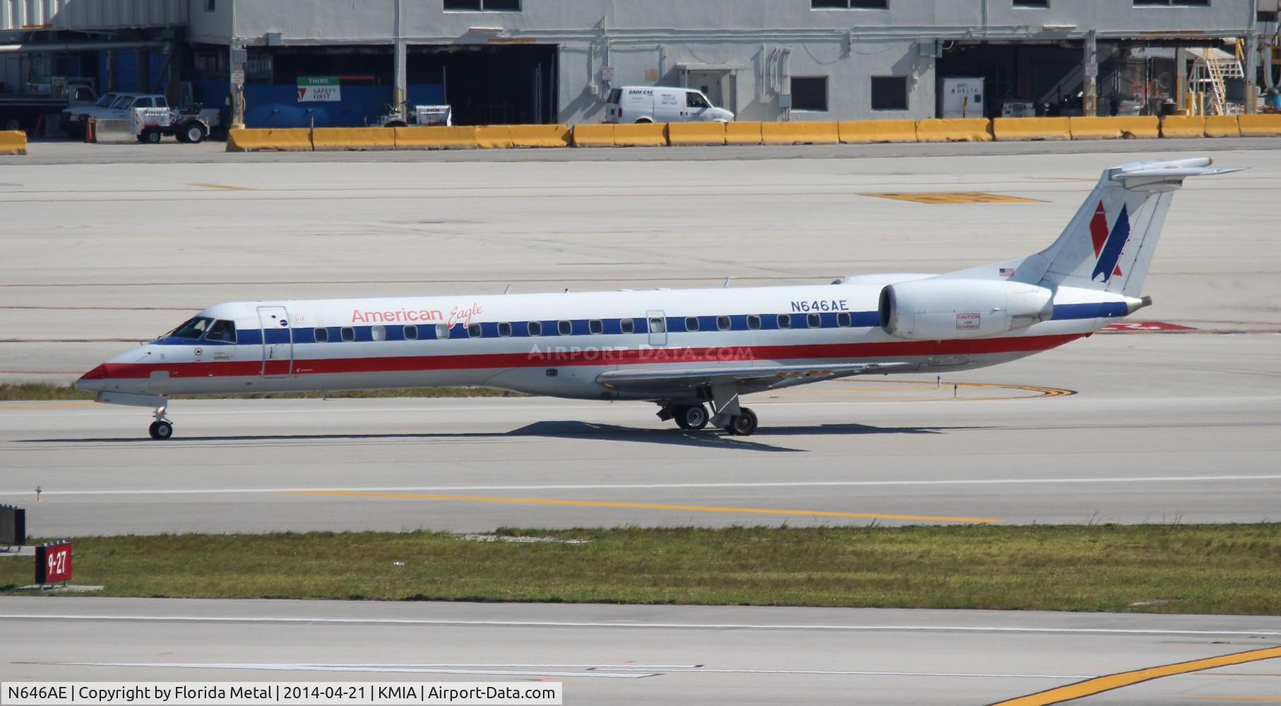 N646AE, 2000 Embraer ERJ-145LR (EMB-145LR) C/N 145213, MIA 2014