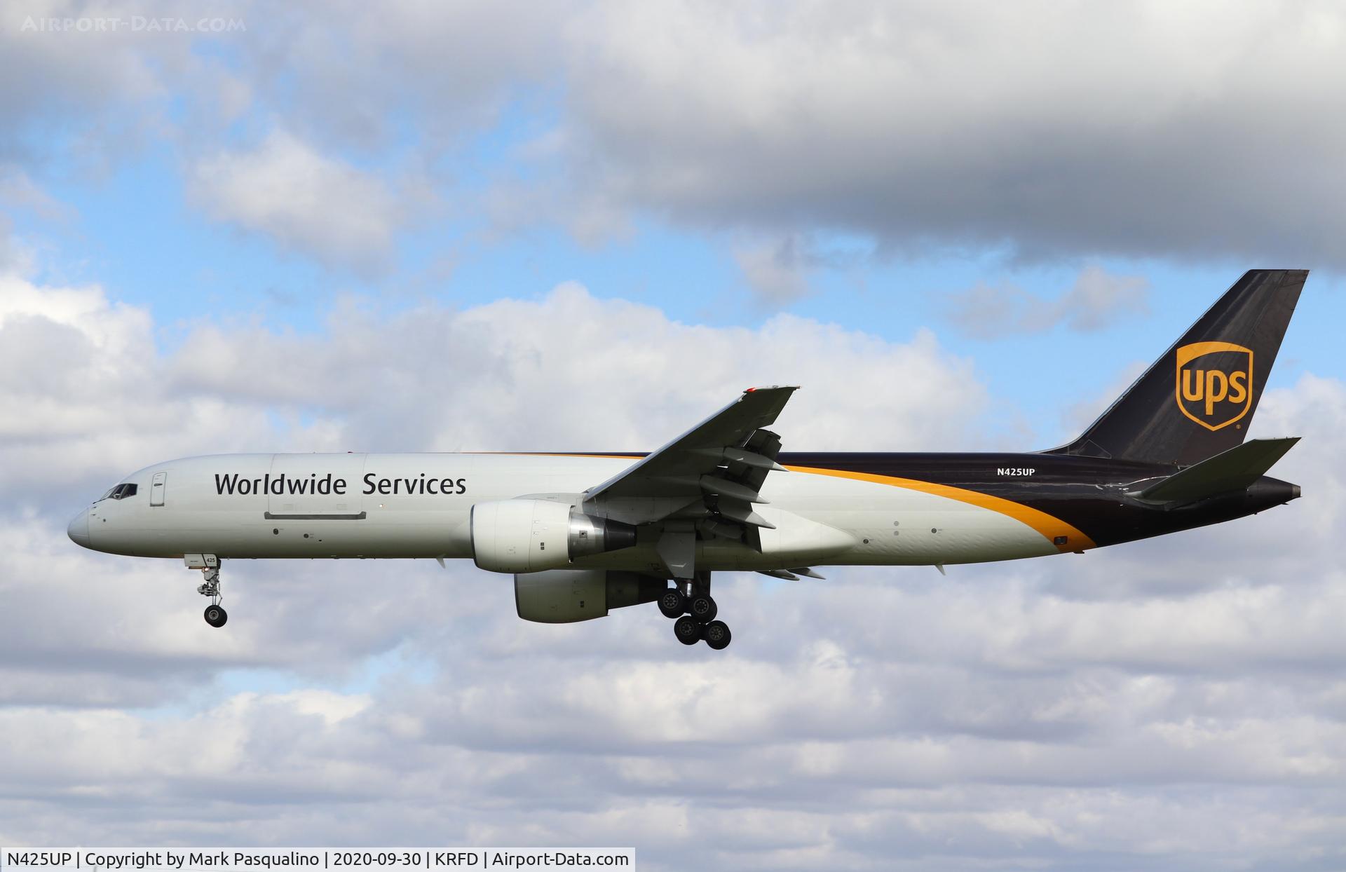 N425UP, 1995 Boeing 757-24APF C/N 25370, Boeing 757-24AF