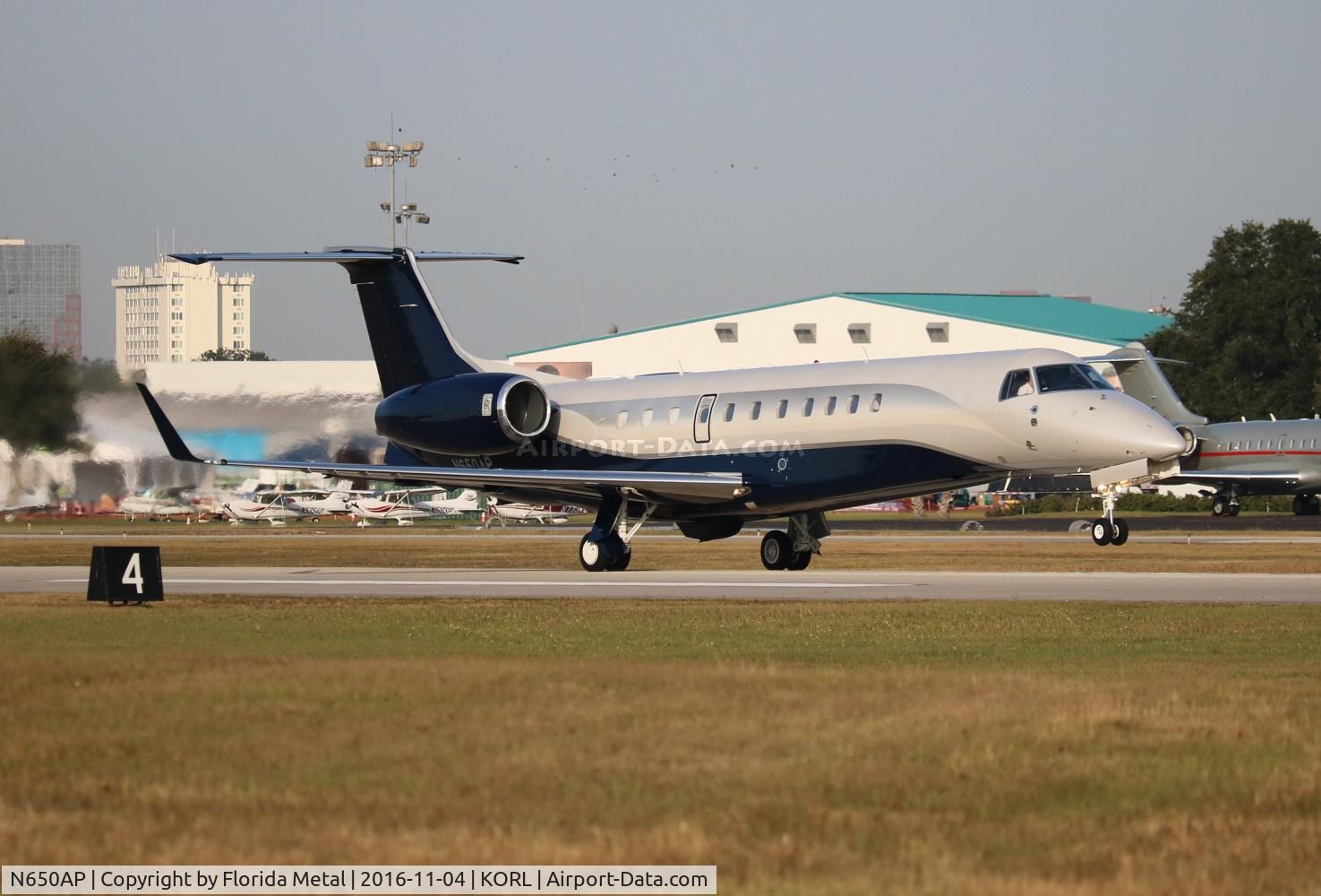 N650AP, 2016 Embraer EMB-135BJ Legacy 650 C/N 14501212, NBAA 2016